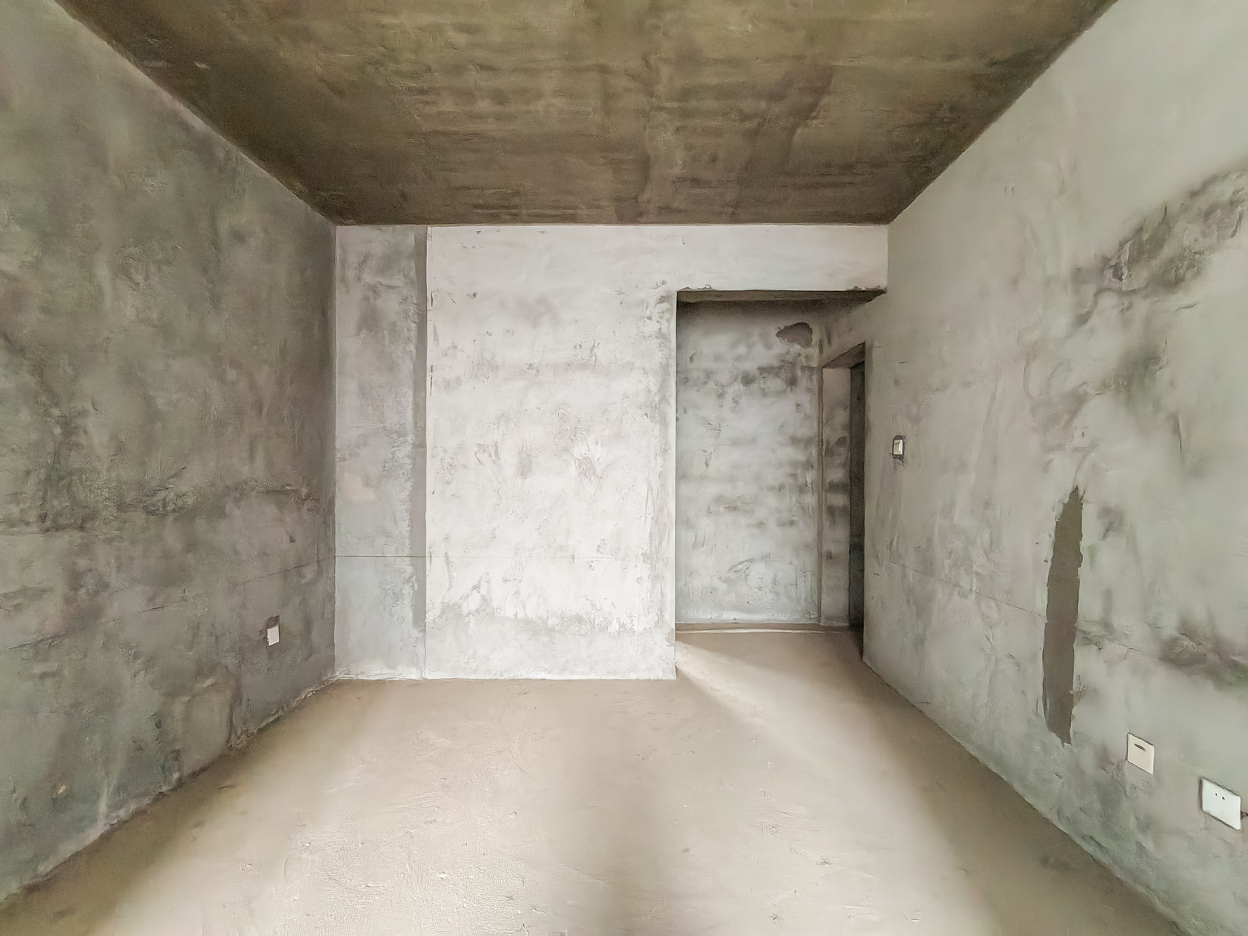 恒广国际景园一二区 3室2厅2卫 108.68万 恒广国际景园一二区 3室2厅2卫 108.68万卧室