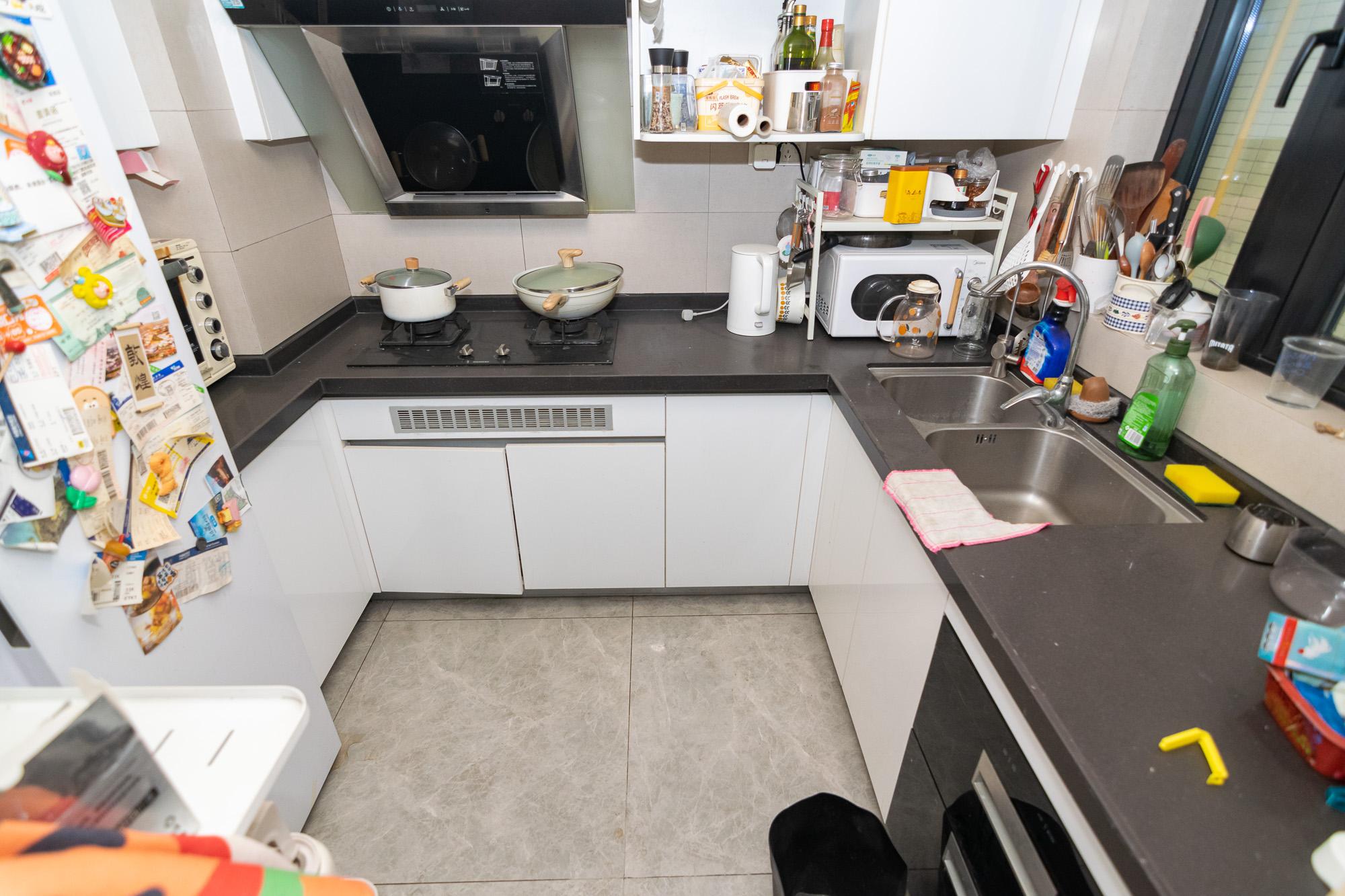 时代年华 4室2厅2卫 110.0万 时代年华 4室2厅2卫 110.0万厨房