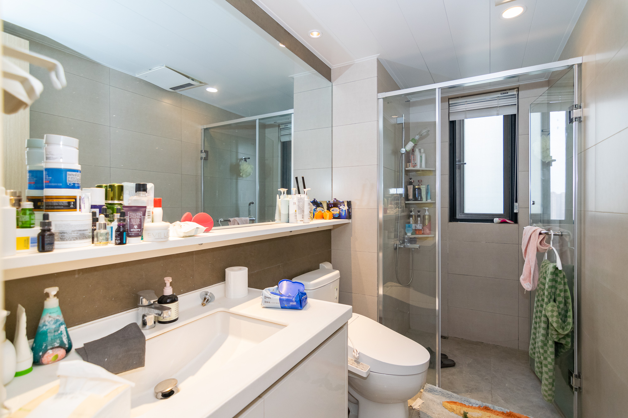 时代年华 4室2厅2卫 110.0万 时代年华 4室2厅2卫 110.0万卫生间