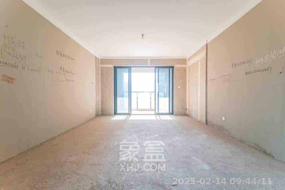 长房星昇公馆  4室2厅2卫    1300.0元/月 长房星昇公馆  4室2厅2卫    1300.0元/月