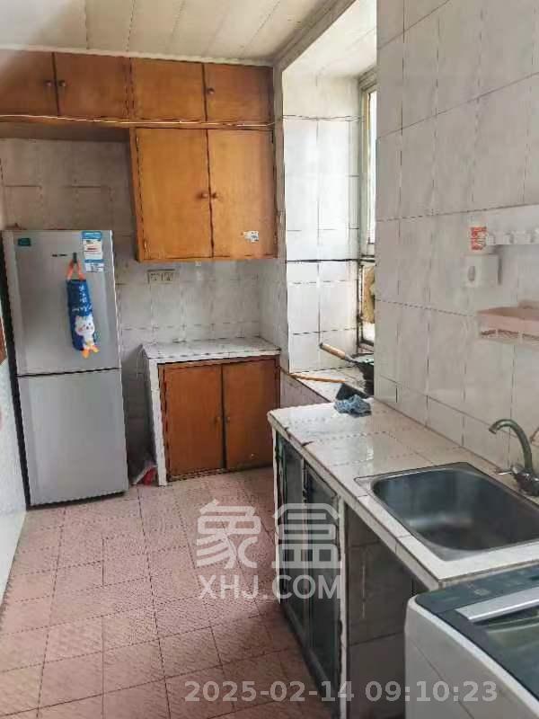 聯(lián)社宿舍  2室1廳1衛(wèi)   1800.00元/月室內(nèi)圖