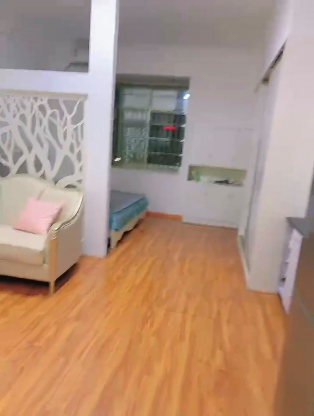 鹏泰国际 1室1厅1卫 1000.0元/月 鹏泰国际 1室1厅1卫 1000.0元/月室内图