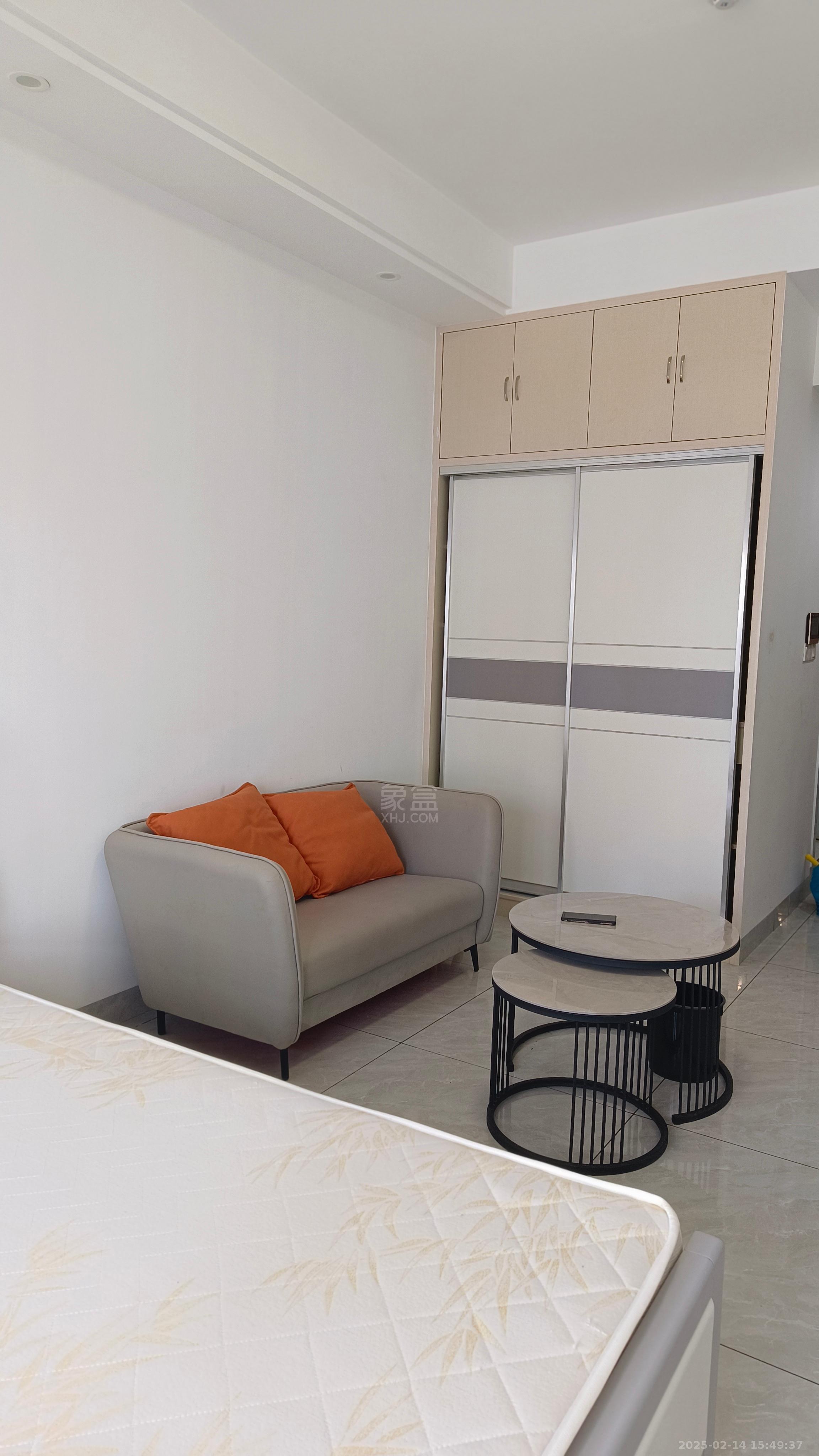 日盛大厦 1室1厅1卫 1500.0元/月 日盛大厦 1室1厅1卫 1500.0元/月室内图