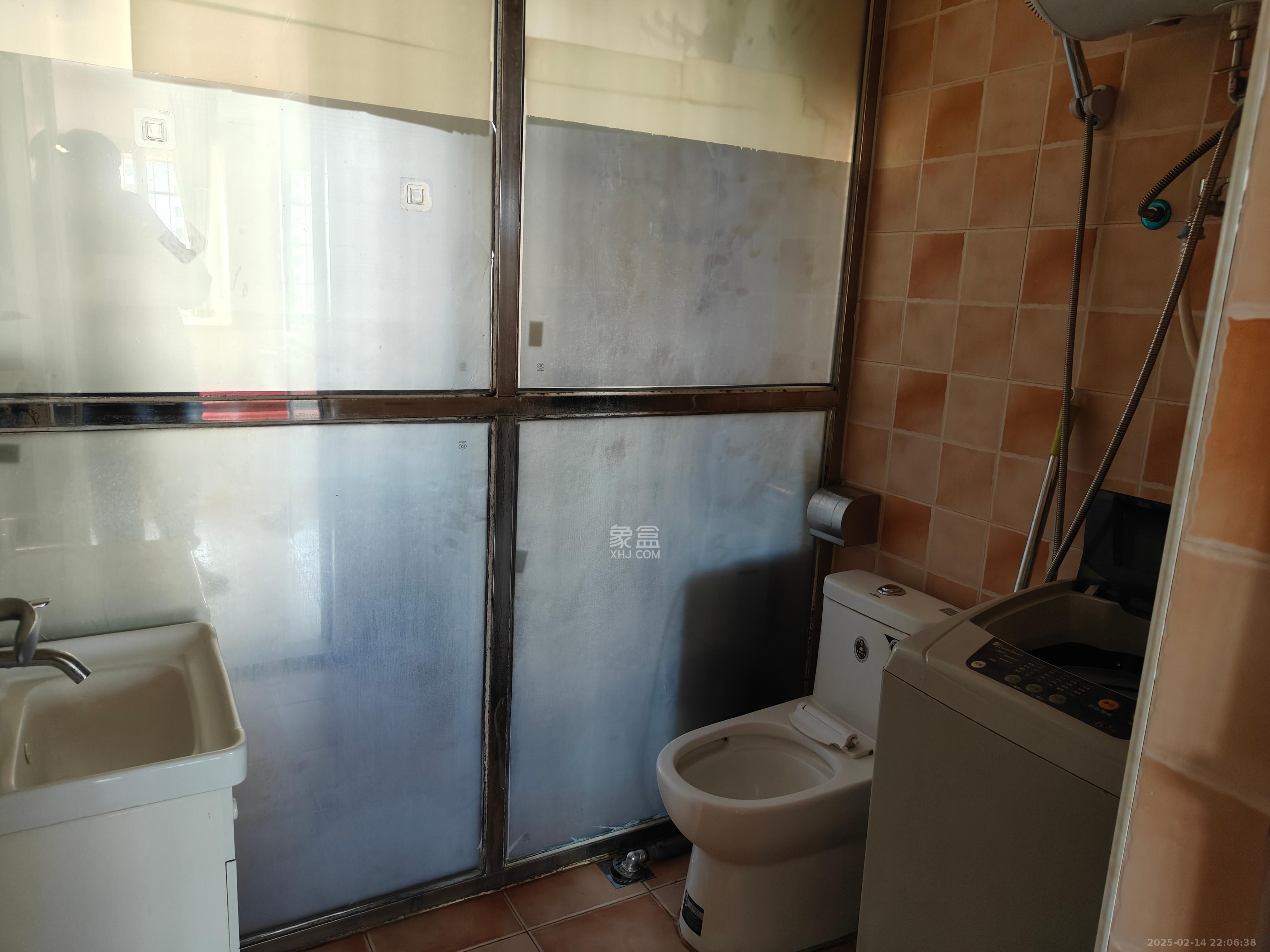 和康园小区 1室0厅0卫 900.0元/月 和康园小区 1室0厅0卫 900.0元/月室内图