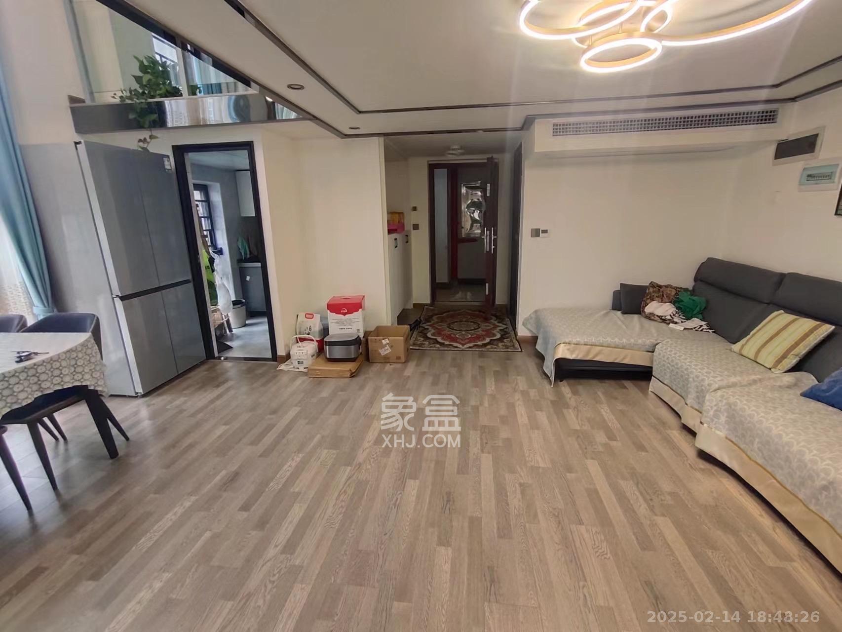 欣隆居  1室1厅1卫    3500.0元/月 欣隆居  1室1厅1卫    3500.0元/月室内图