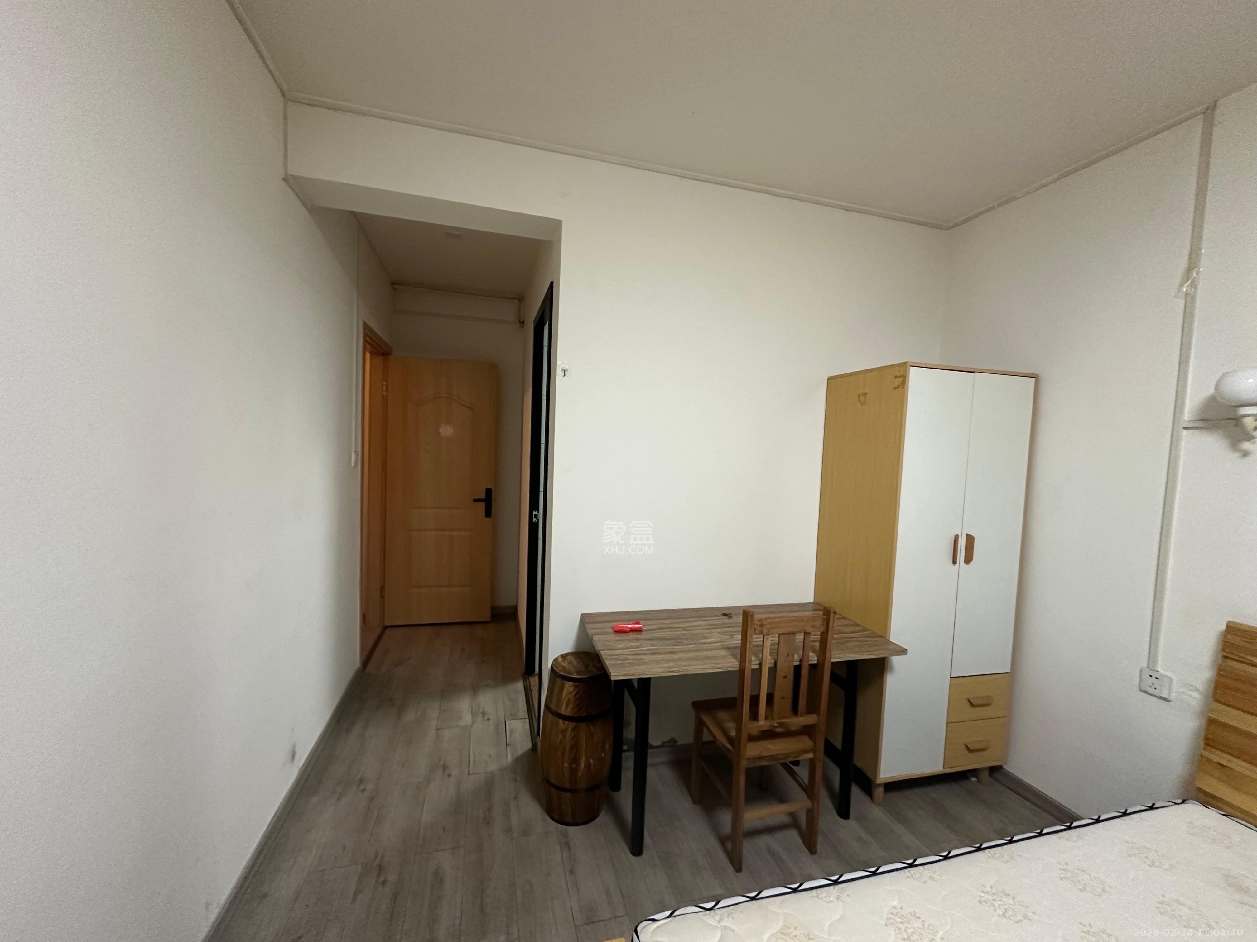 长沙美的梧桐庄园  1室1厅1卫    1200.0元/月 长沙美的梧桐庄园  1室1厅1卫    1200.0元/月室内图