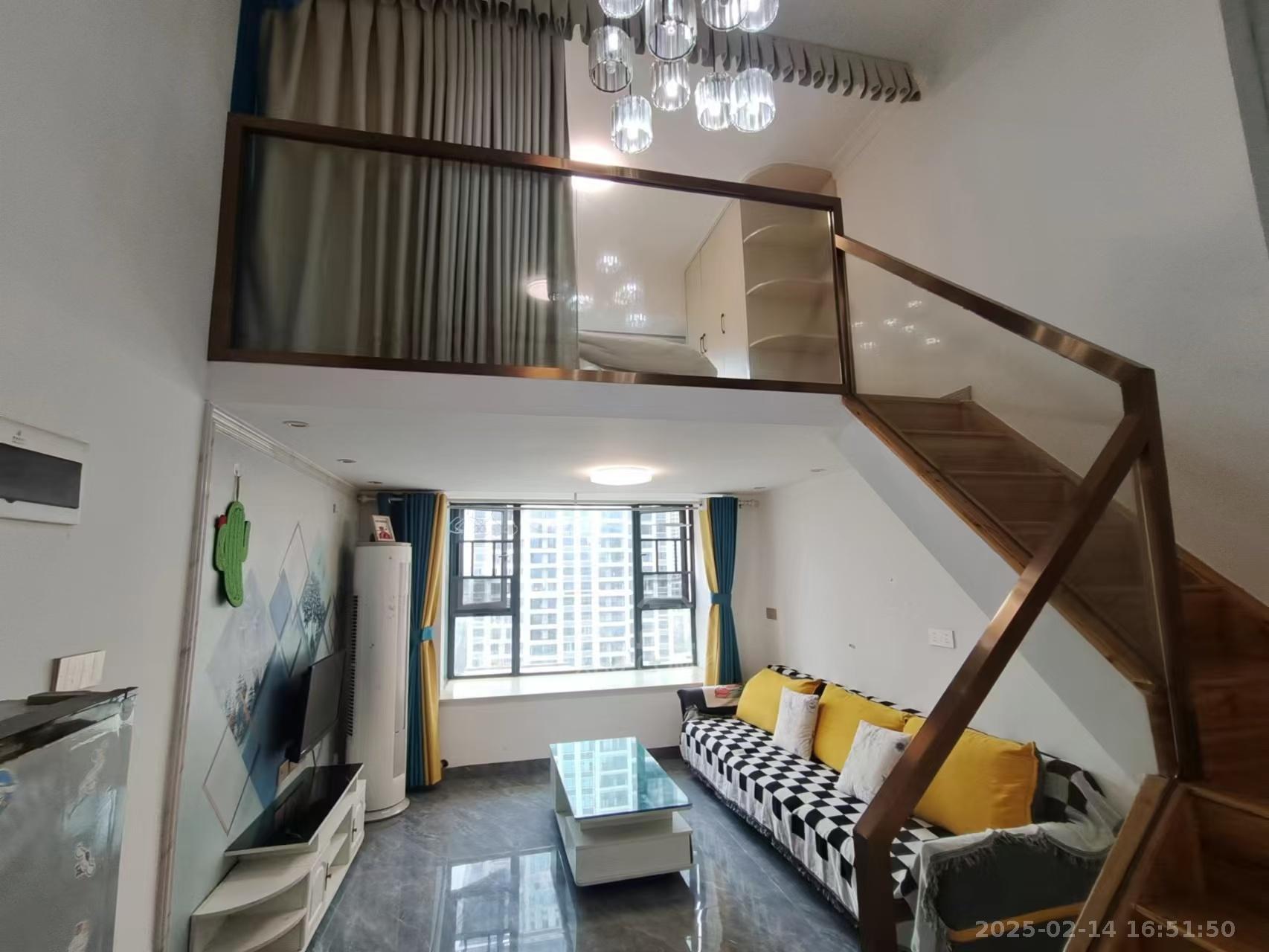 紫金华府 2室1厅1卫 1800.0元/月 紫金华府 2室1厅1卫 1800.0元/月室内图