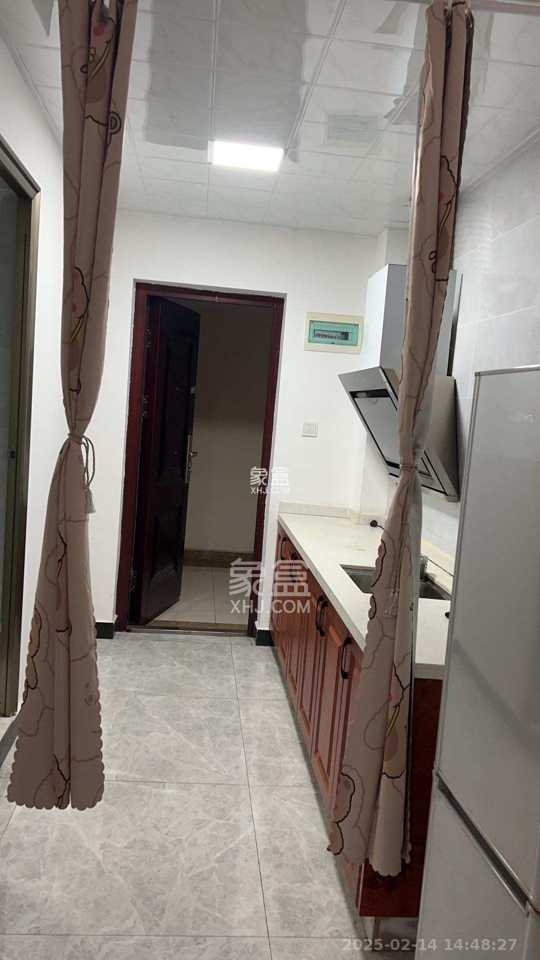 韶峰星苑(韶峰尚南UP公寓) 1室1厅1卫 1200.0元/月 韶峰星苑(韶峰尚南UP公寓) 1室1厅1卫 1200.0元/月室内图