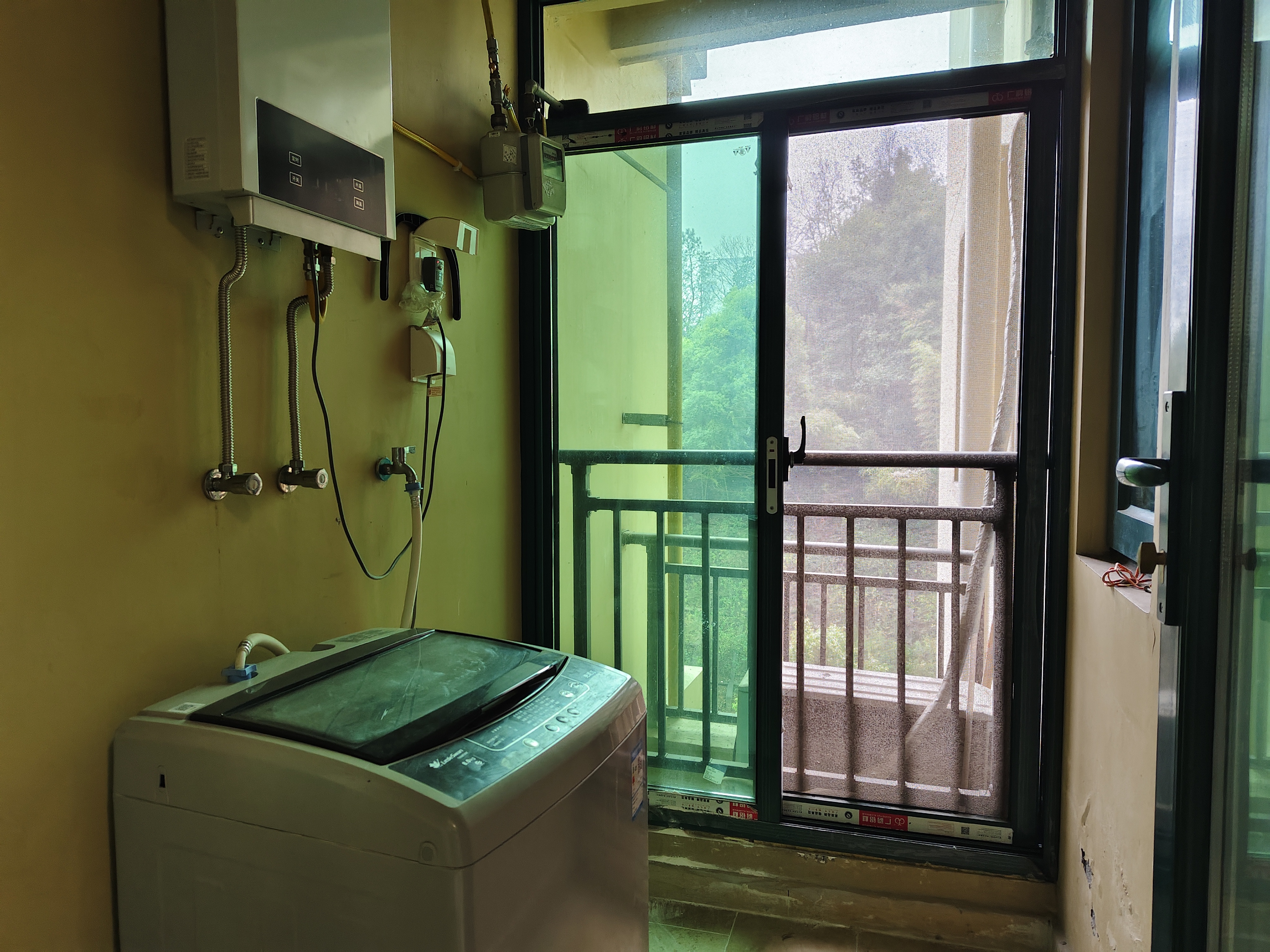 恒大绿洲 2室2厅1卫 1500.0元/月 恒大绿洲 2室2厅1卫 1500.0元/月室内图