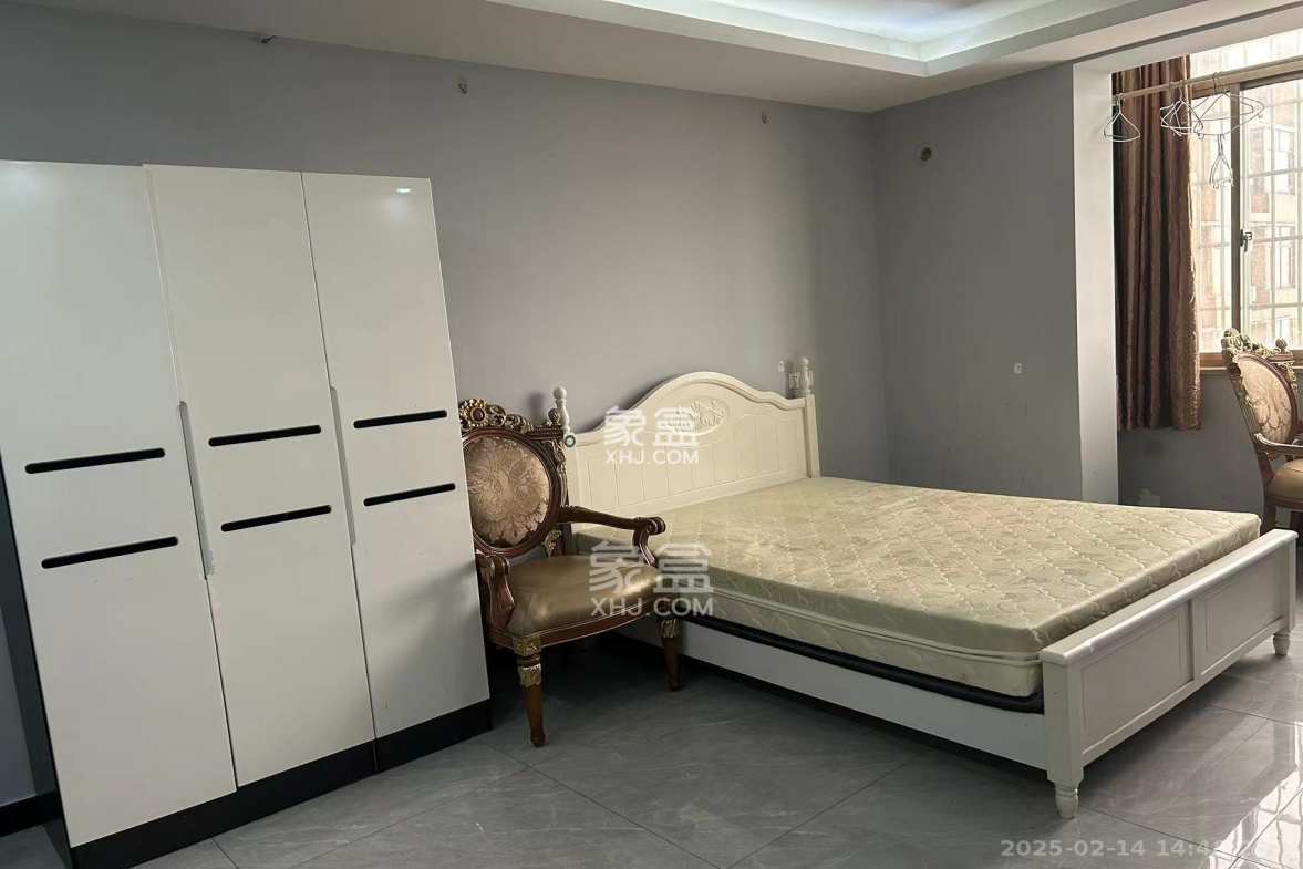 韶峰星苑(韶峰尚南UP公寓) 1室1厅1卫 1200.0元/月 韶峰星苑(韶峰尚南UP公寓) 1室1厅1卫 1200.0元/月室内图