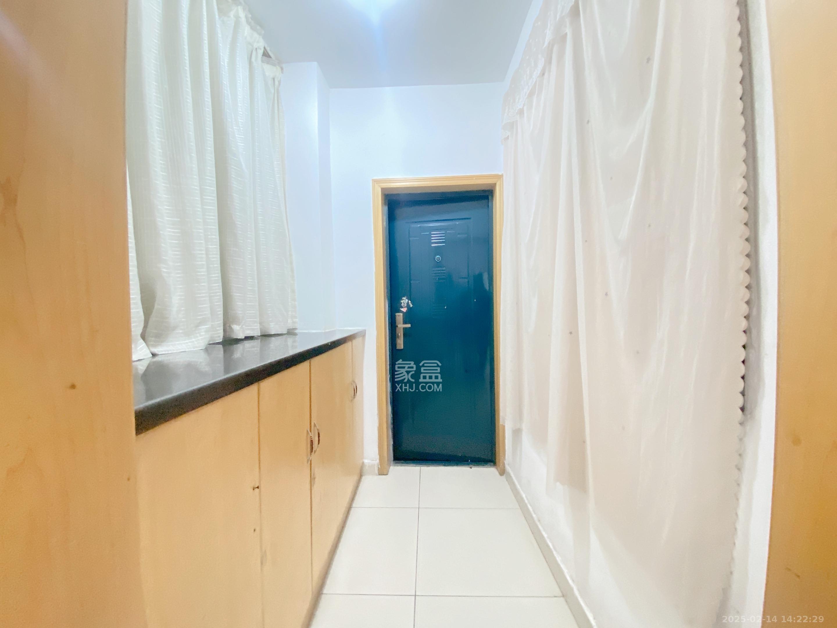 隆华金属宿舍 2室2厅1卫 2500.0元/月 隆华金属宿舍 2室2厅1卫 2500.0元/月室内图