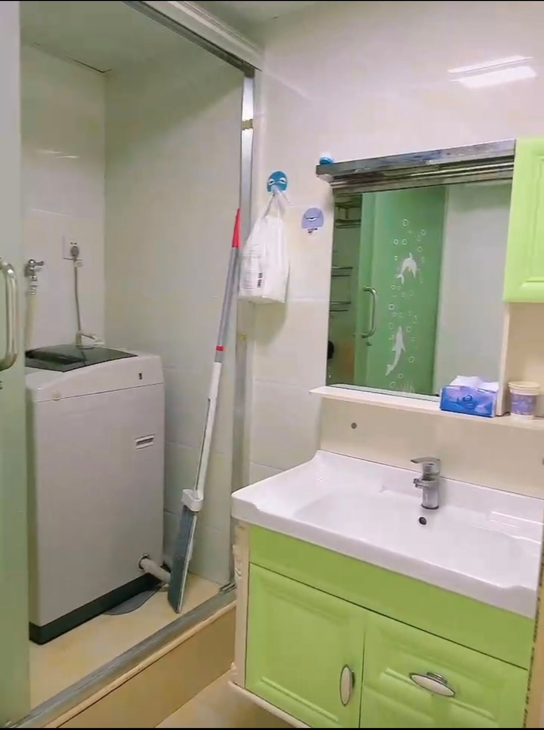 鹏泰国际 1室1厅1卫 1000.0元/月 鹏泰国际 1室1厅1卫 1000.0元/月室内图