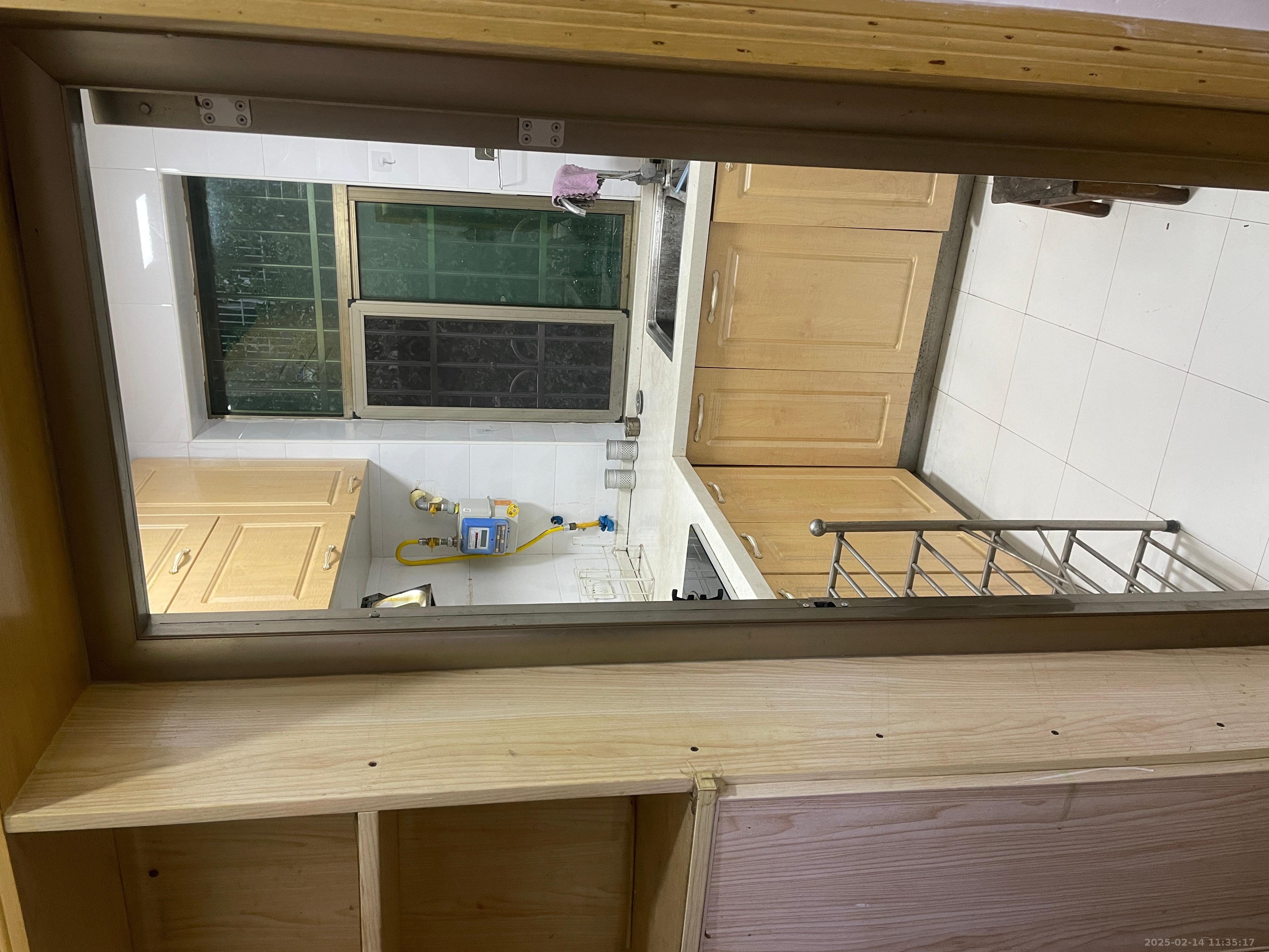 钻石花园 2室2厅1卫 900.0元/月 钻石花园 2室2厅1卫 900.0元/月室内图