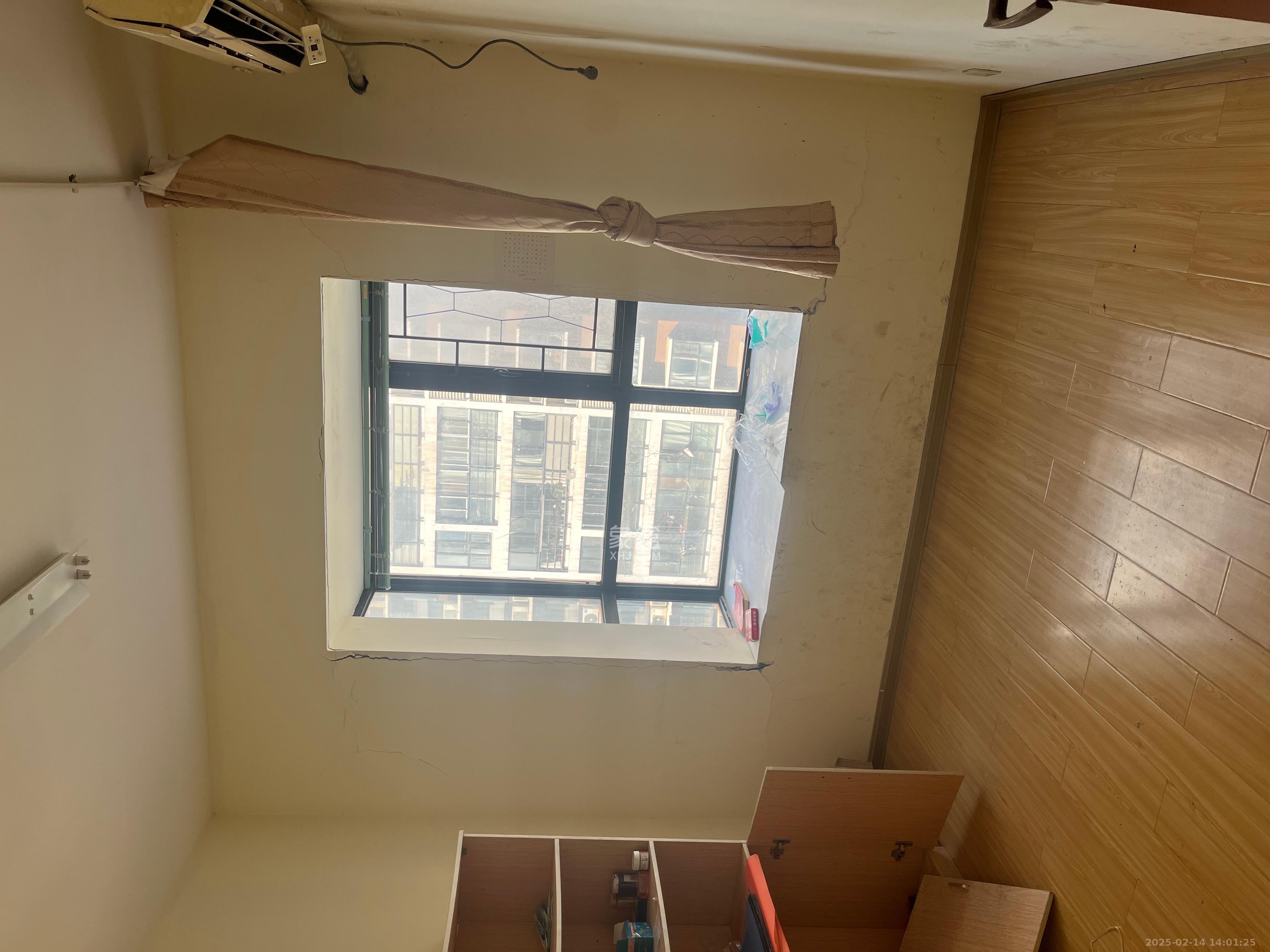 鑫远湘府华城 3室2厅1卫 2400.0元/月 鑫远湘府华城 3室2厅1卫 2400.0元/月室内图