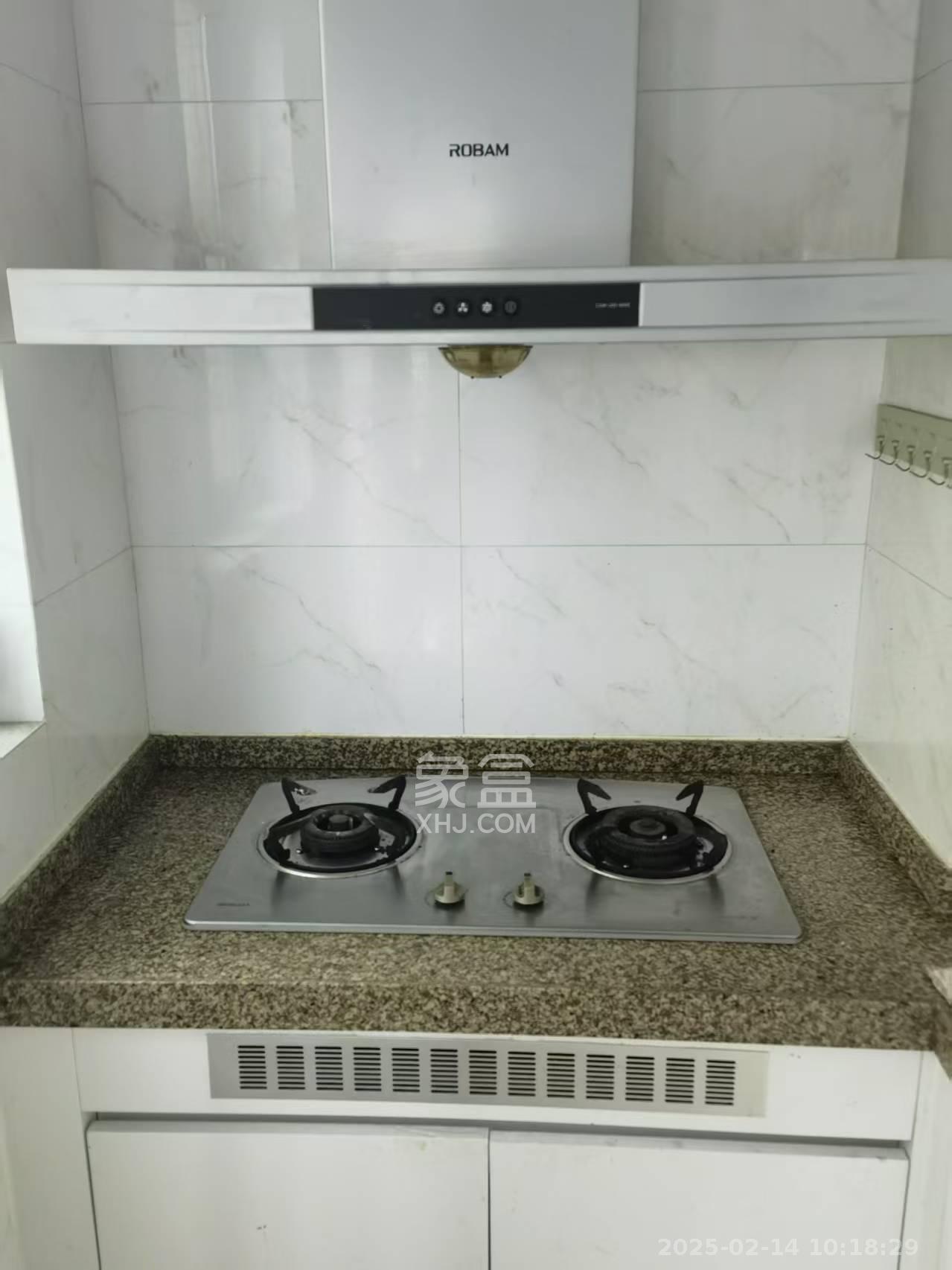 恒大雅苑  3室2厅1卫   2500.00元/月室内图