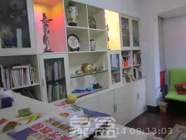白沙花园  4室2厅1卫   3200.00元/月室内图