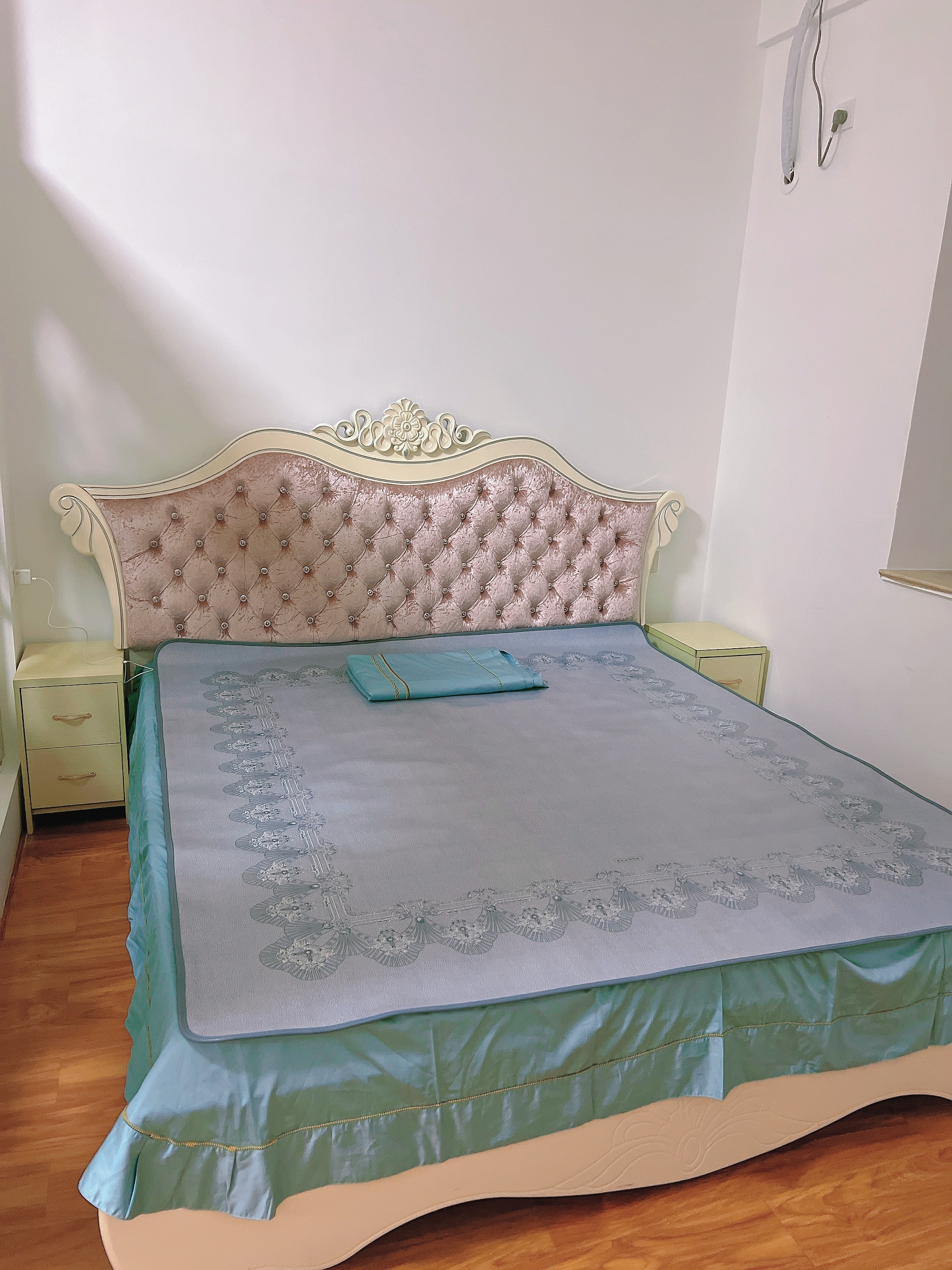 鹏泰国际 1室1厅1卫 1000.0元/月 鹏泰国际 1室1厅1卫 1000.0元/月室内图