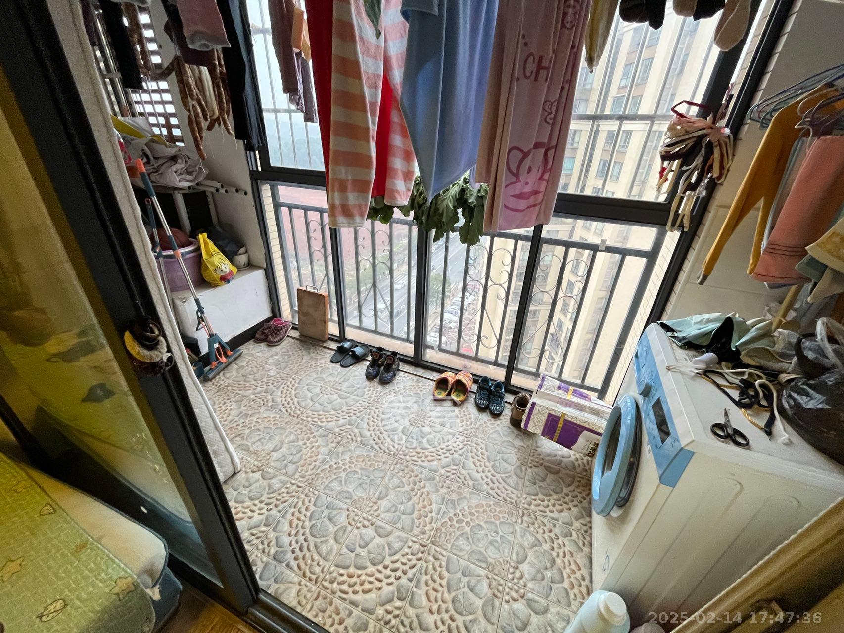 五矿紫湖香醍 2室2厅1卫 1700.0元/月 五矿紫湖香醍 2室2厅1卫 1700.0元/月室内图