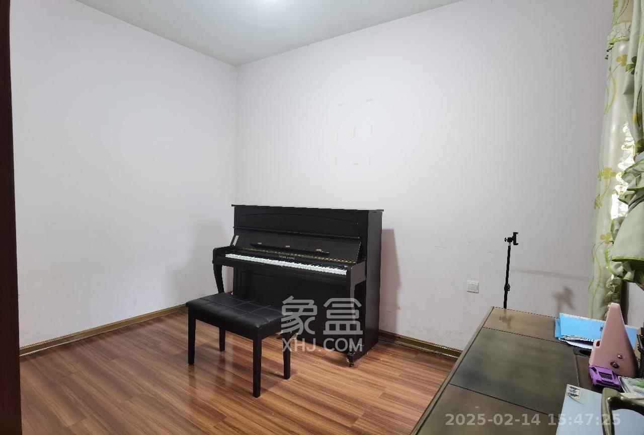 百合湖滨花园 2室2厅1卫 1400.0元/月 百合湖滨花园 2室2厅1卫 1400.0元/月室内图