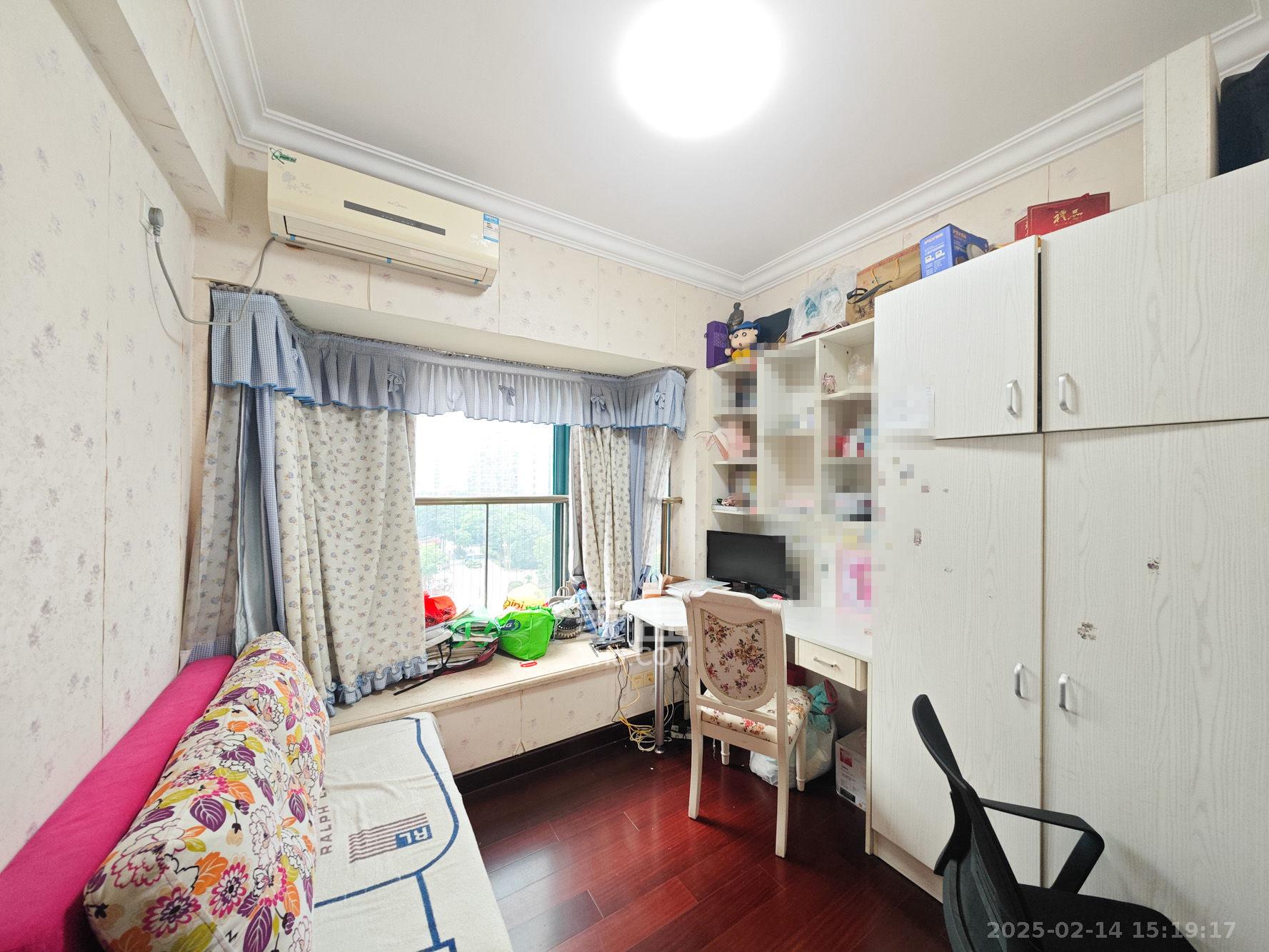 恒大城 3室2厅1卫 2200.0元/月 恒大城 3室2厅1卫 2200.0元/月室内图