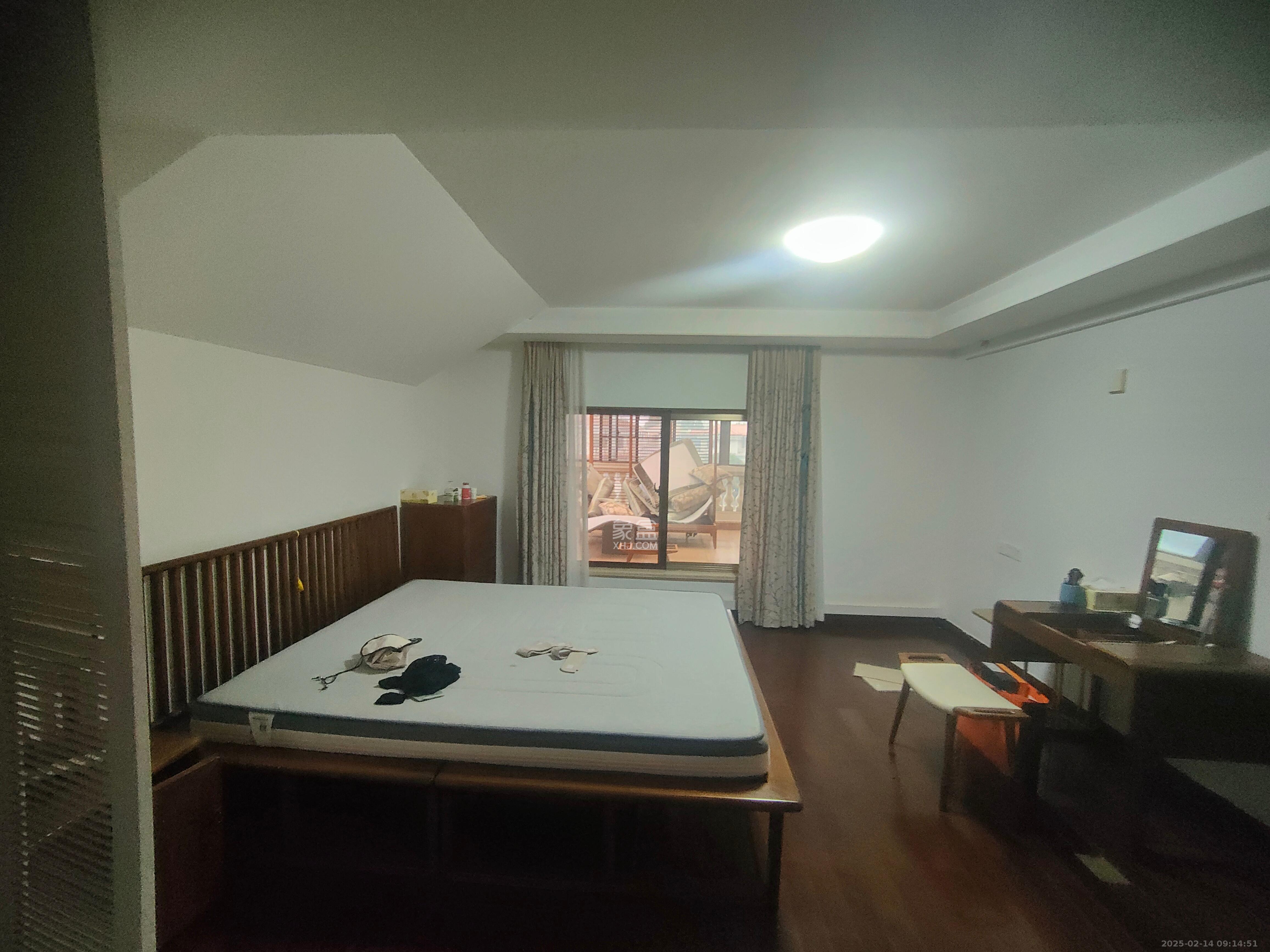 碧桂园威尼斯城 6室2厅1卫 19000.0元/月 碧桂园威尼斯城 6室2厅1卫 19000.0元/月室内图