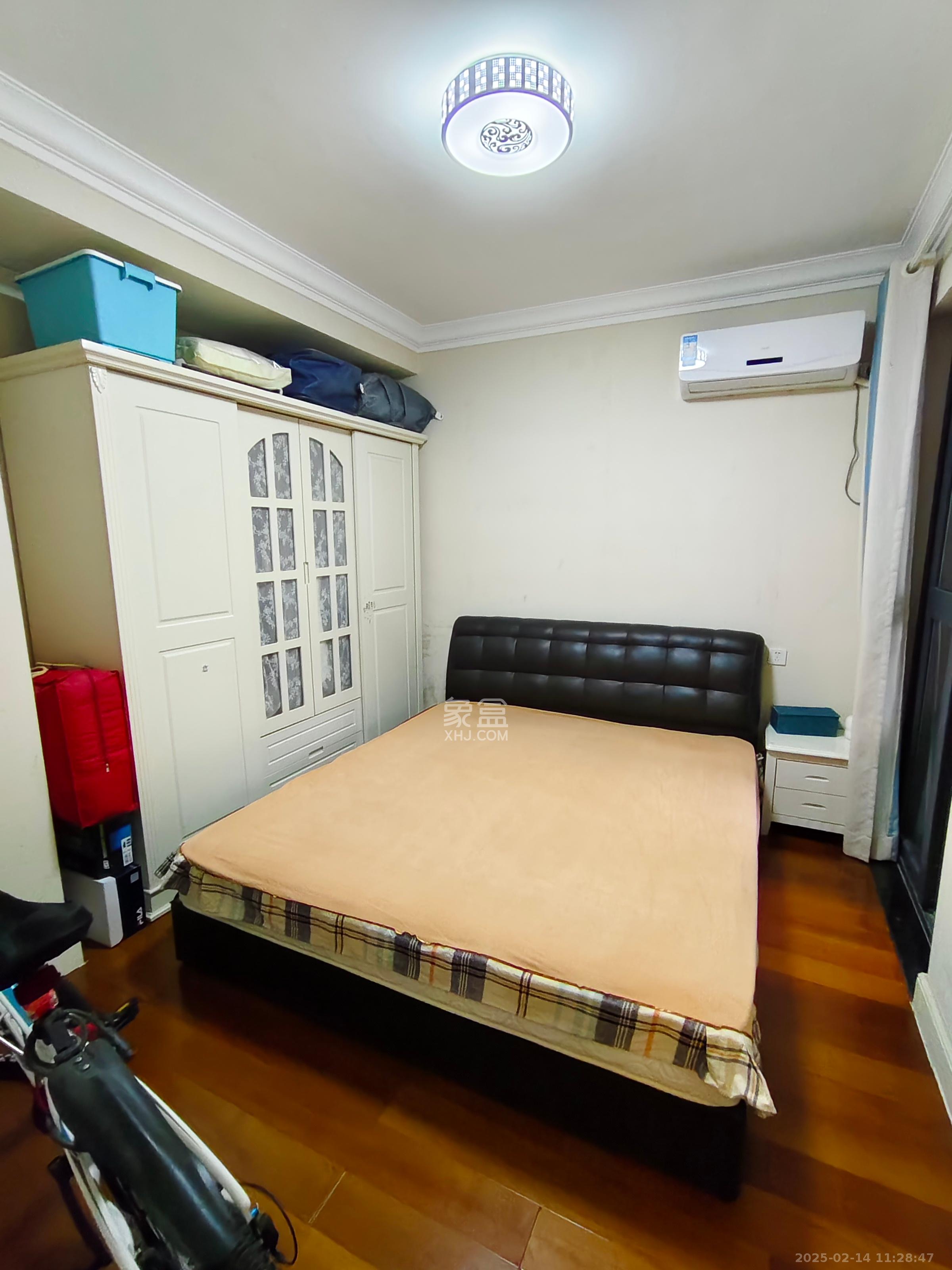 保利城(中航城国际社区、郡原美村) 2室1厅1卫 2200.0元/月 保利城(中航城国际社区、郡原美村) 2室1厅1卫 2200.0元/月室内图