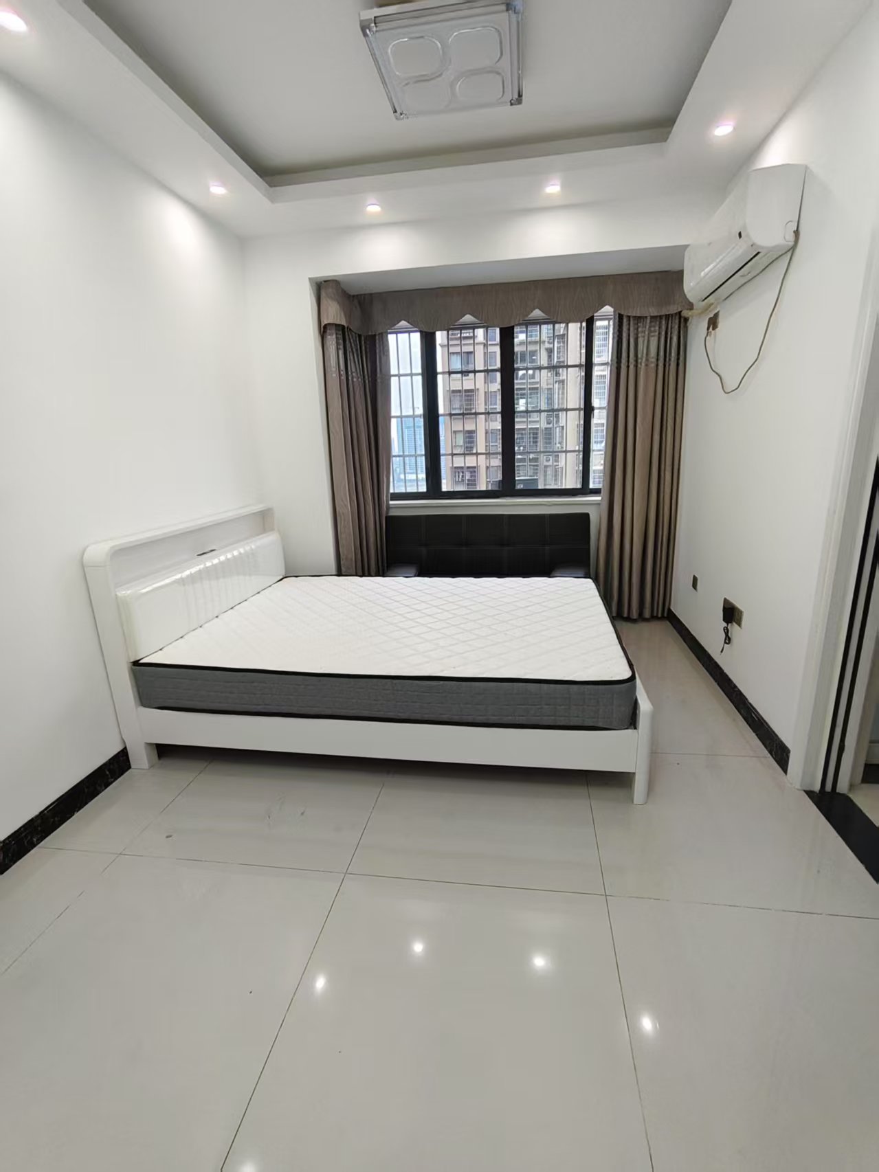 滨江花园 1室1厅1卫 18.8万 滨江花园 1室1厅1卫 18.8万室内图