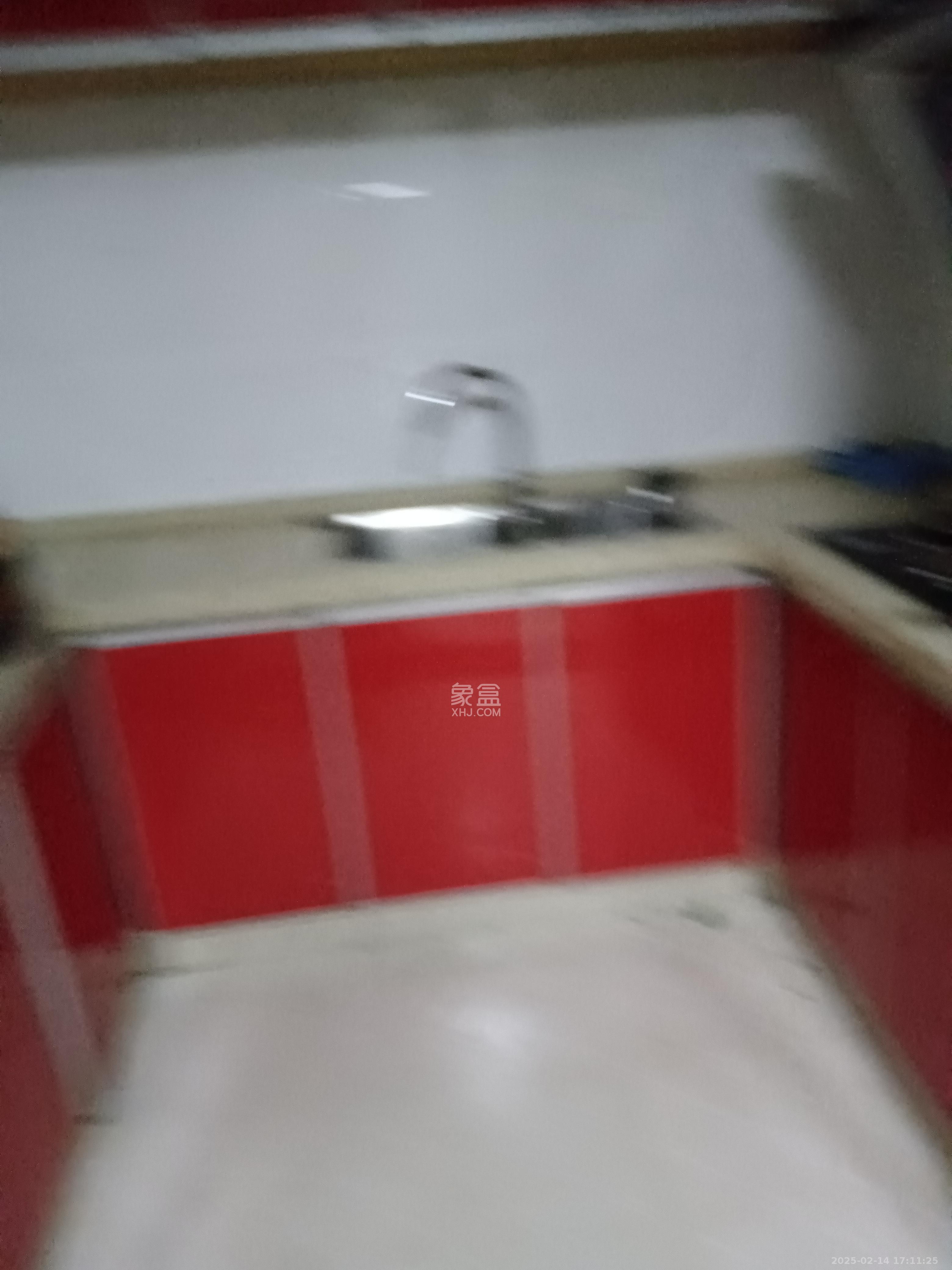 中南红领邦(红星嘉和苑) 3室1厅1卫 2500.0元/月 中南红领邦(红星嘉和苑) 3室1厅1卫 2500.0元/月室内图