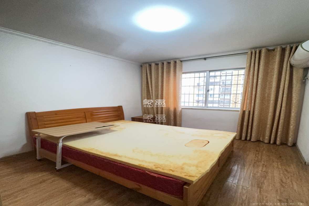 红树湾 3室2厅2卫 1900.0元/月 红树湾 3室2厅2卫 1900.0元/月室内图