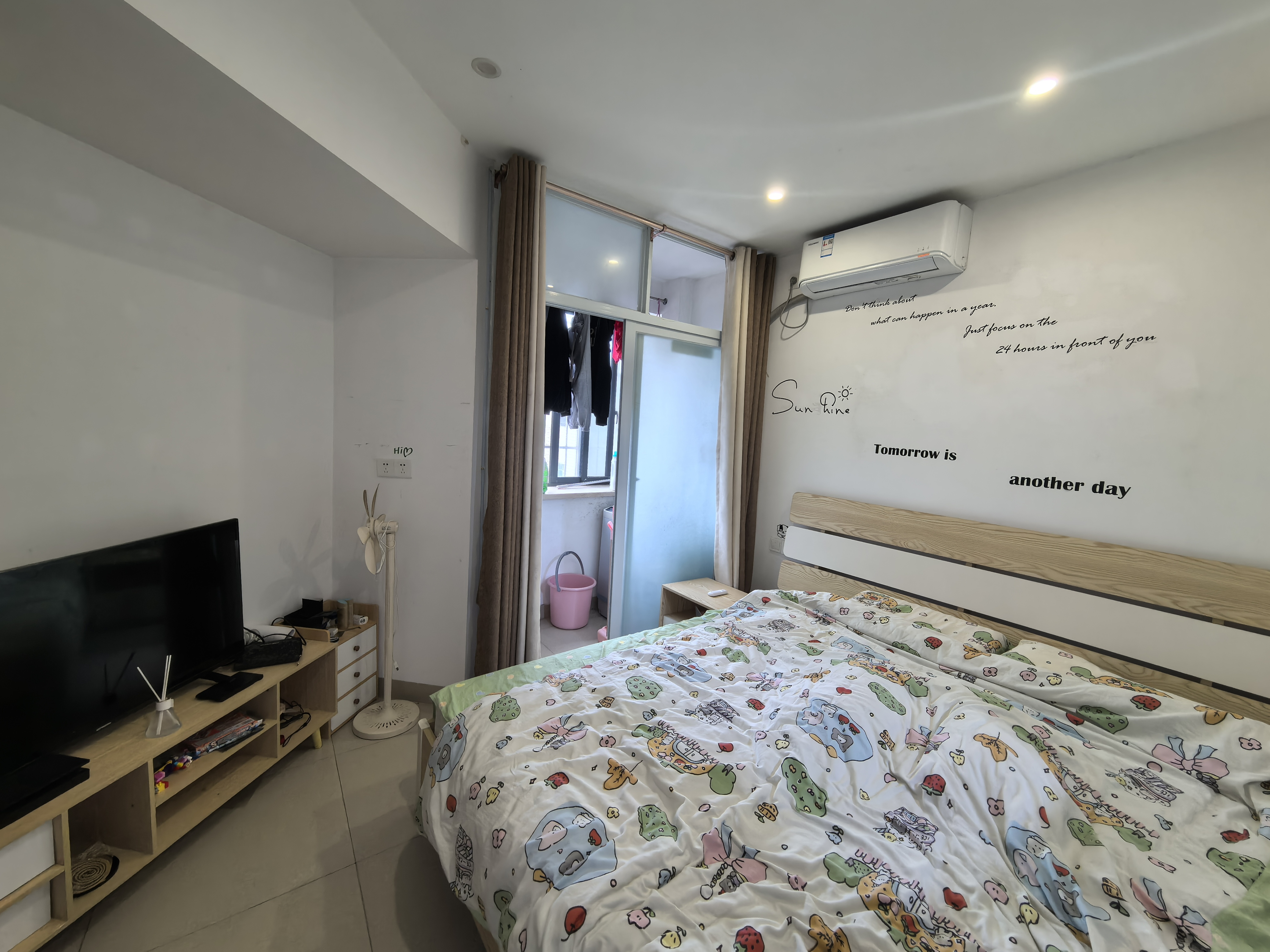 天骋康都 1室1厅1卫 46.0万 天骋康都 1室1厅1卫 46.0万客厅