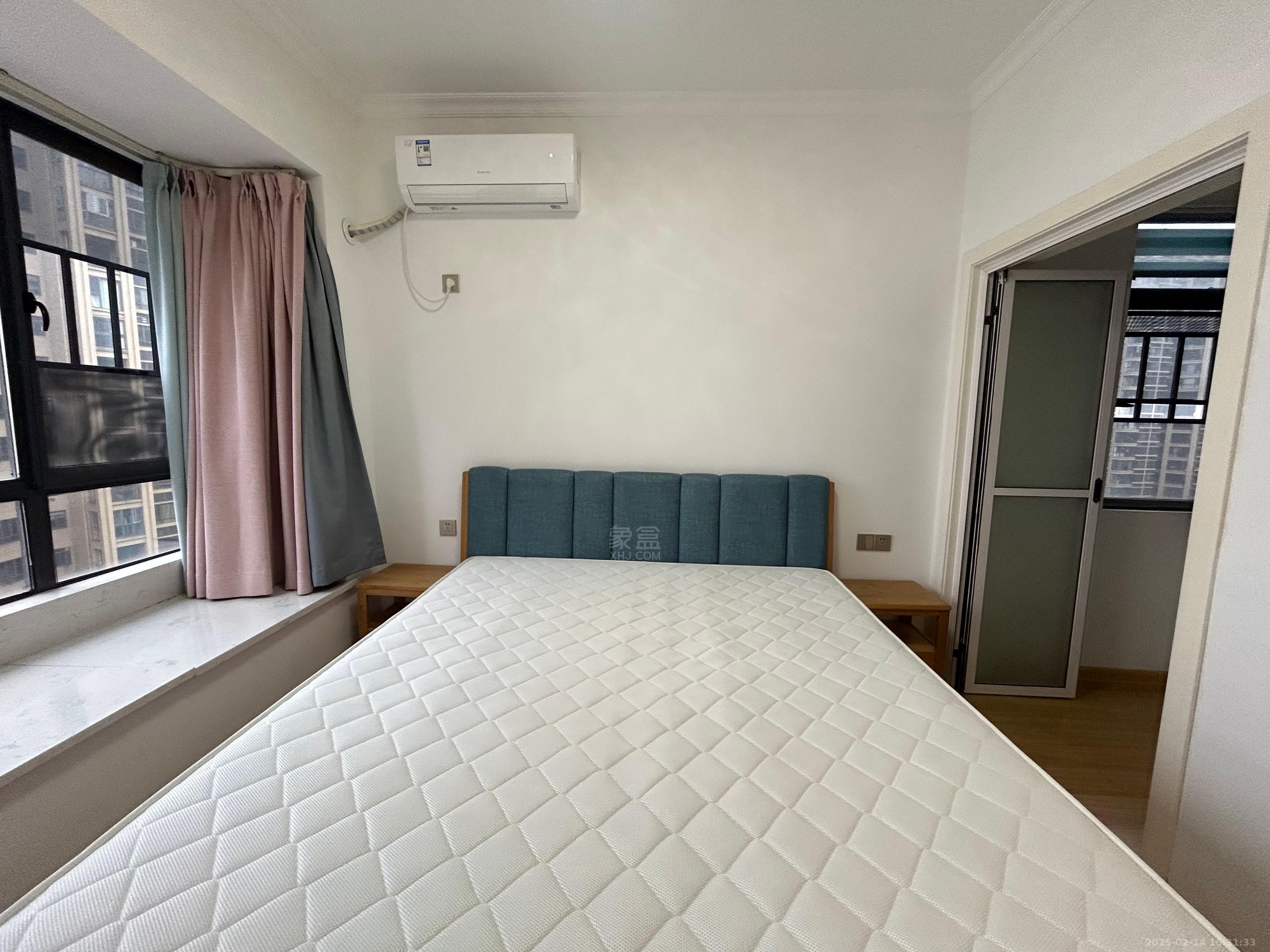 经世龙城 3室2厅1卫 2000.0元/月 经世龙城 3室2厅1卫 2000.0元/月室内图