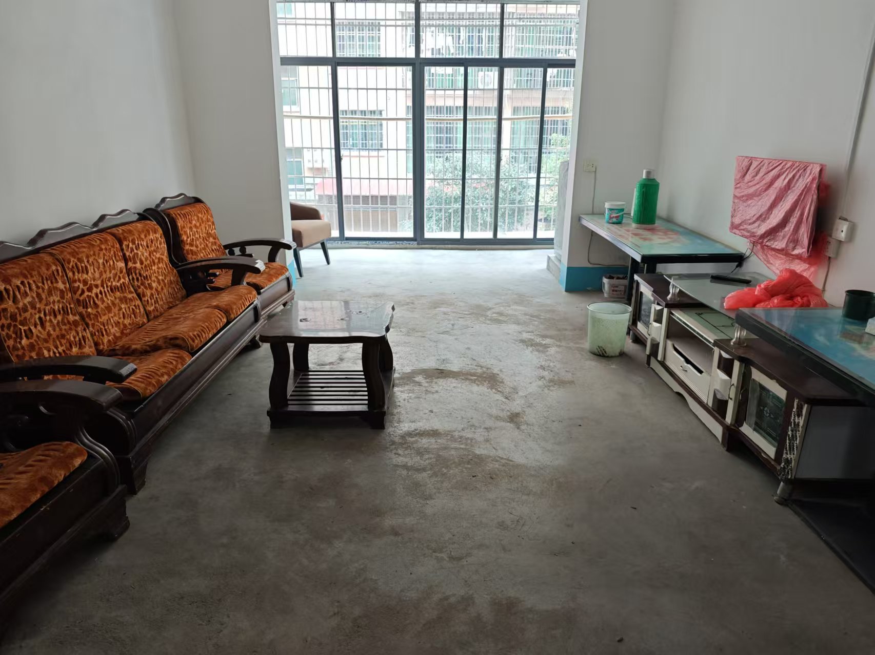 杨岭安置小区  2室1厅1卫   900.00元/月室内图