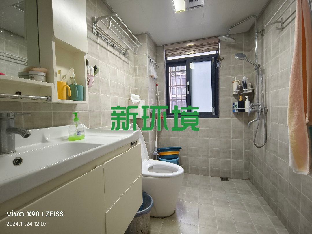 华天城小区  3室2厅1卫   66.80万客厅