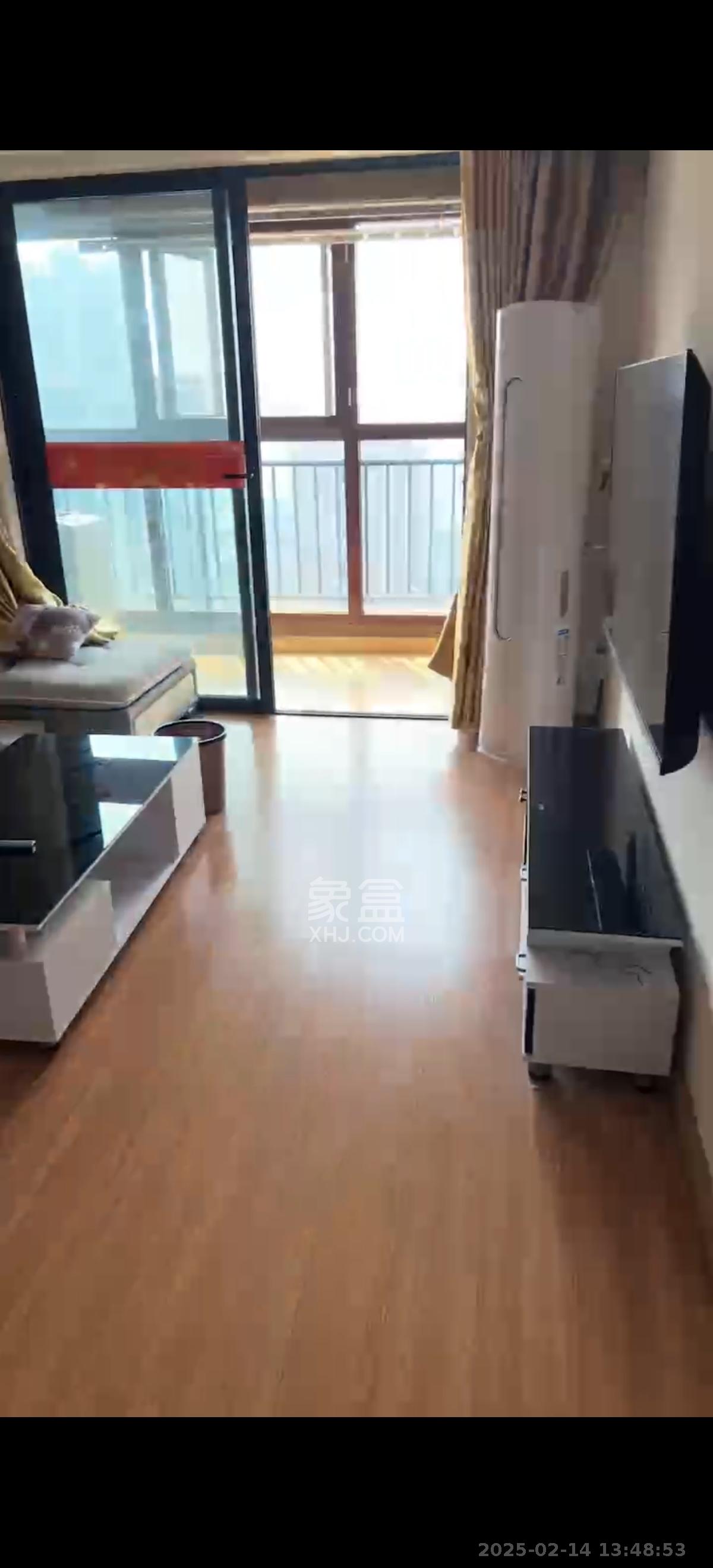 万科魅力之城 3室2厅2卫 2400.0元/月 万科魅力之城 3室2厅2卫 2400.0元/月室内图