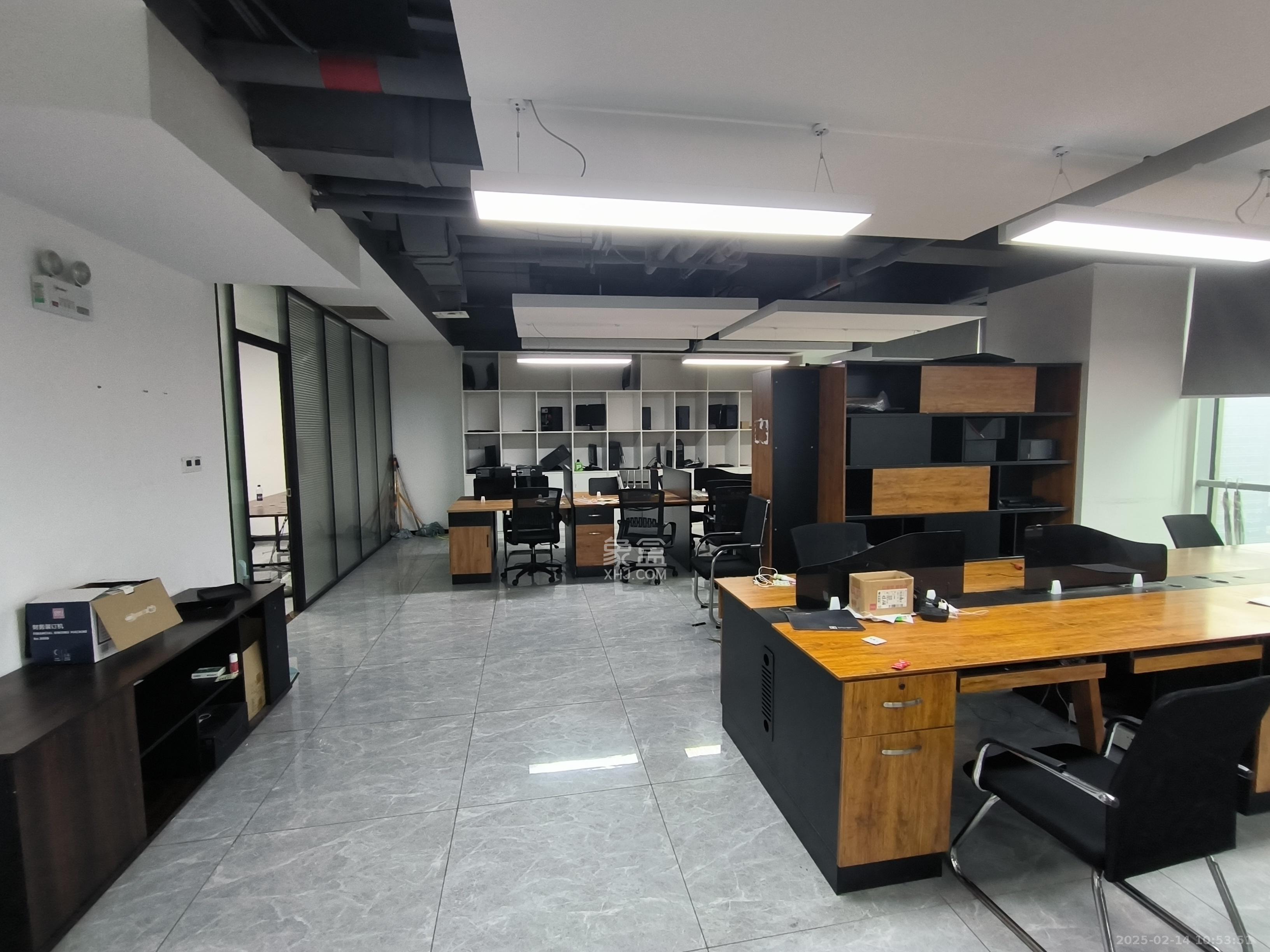 湘江财富金融中心   270.0㎡     14000.00元/月室内图