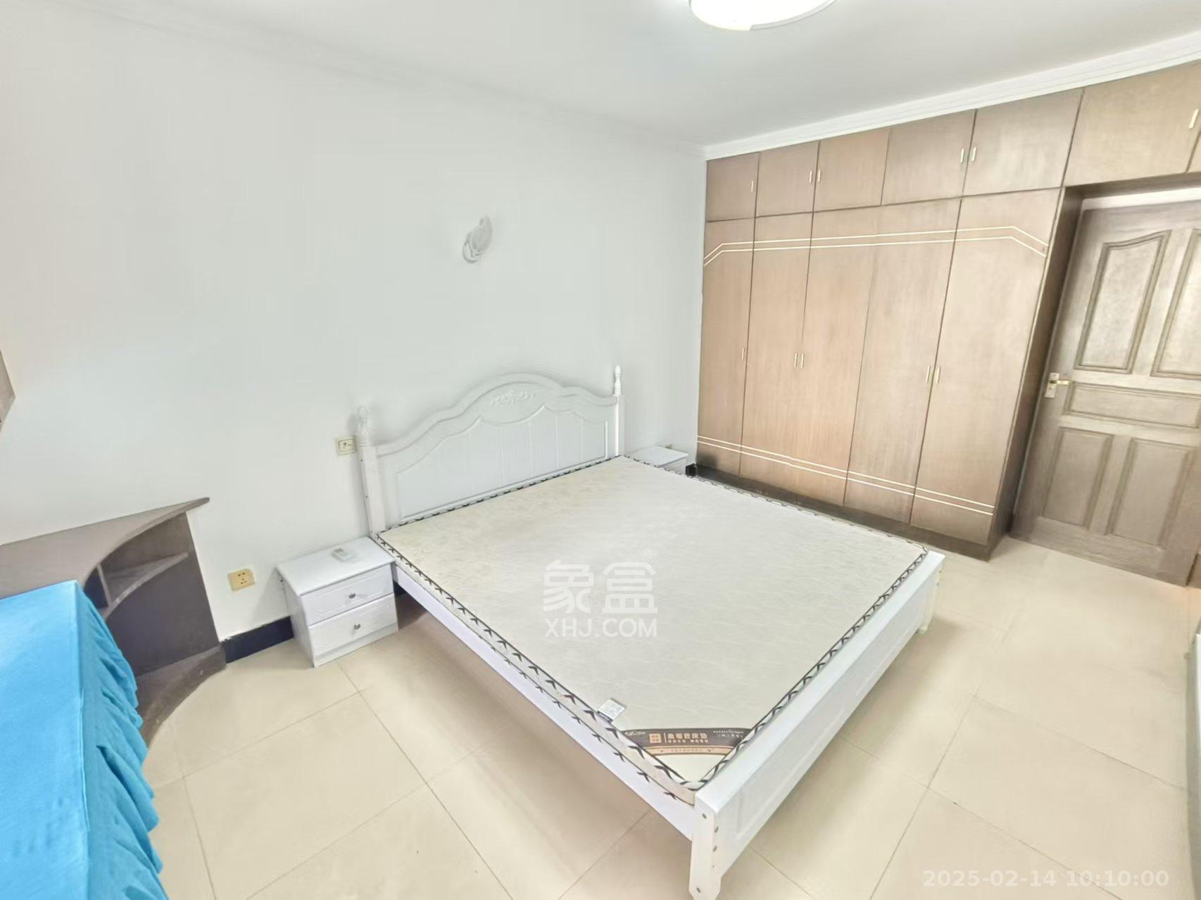 雅泰家园  2室1厅1卫   2100.00元/月室内图