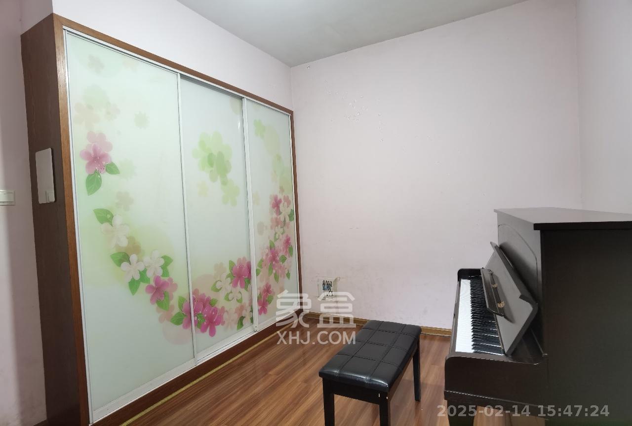 百合湖滨花园 2室2厅1卫 1400.0元/月 百合湖滨花园 2室2厅1卫 1400.0元/月室内图