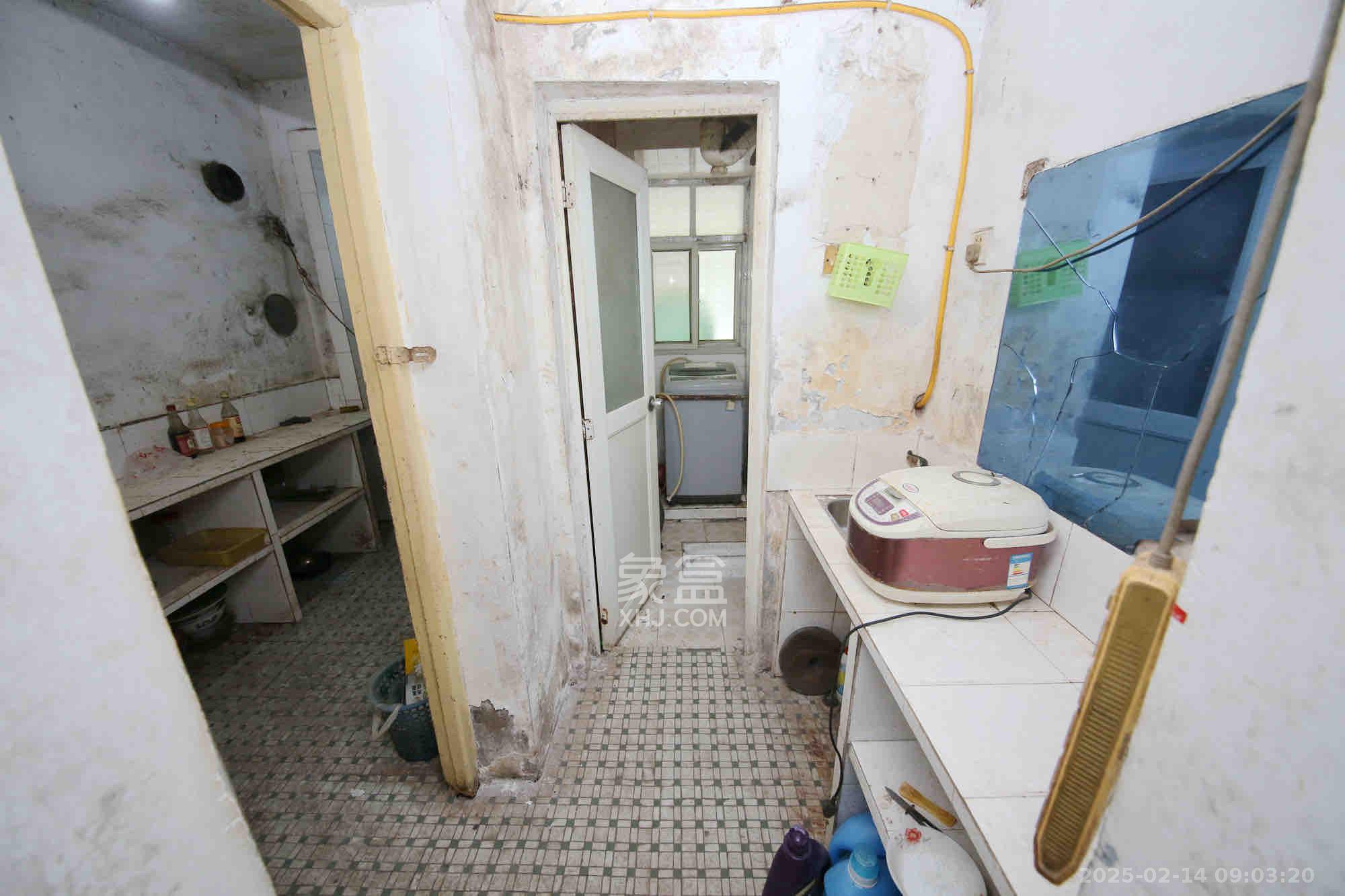 新兴小区(杨家山社区) 2室1厅1卫 1200.0元/月 新兴小区(杨家山社区) 2室1厅1卫 1200.0元/月室内图