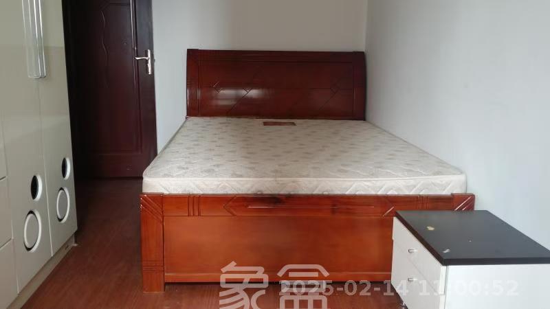 东玺门  2室2厅1卫    2500.0元/月 东玺门  2室2厅1卫    2500.0元/月室内图