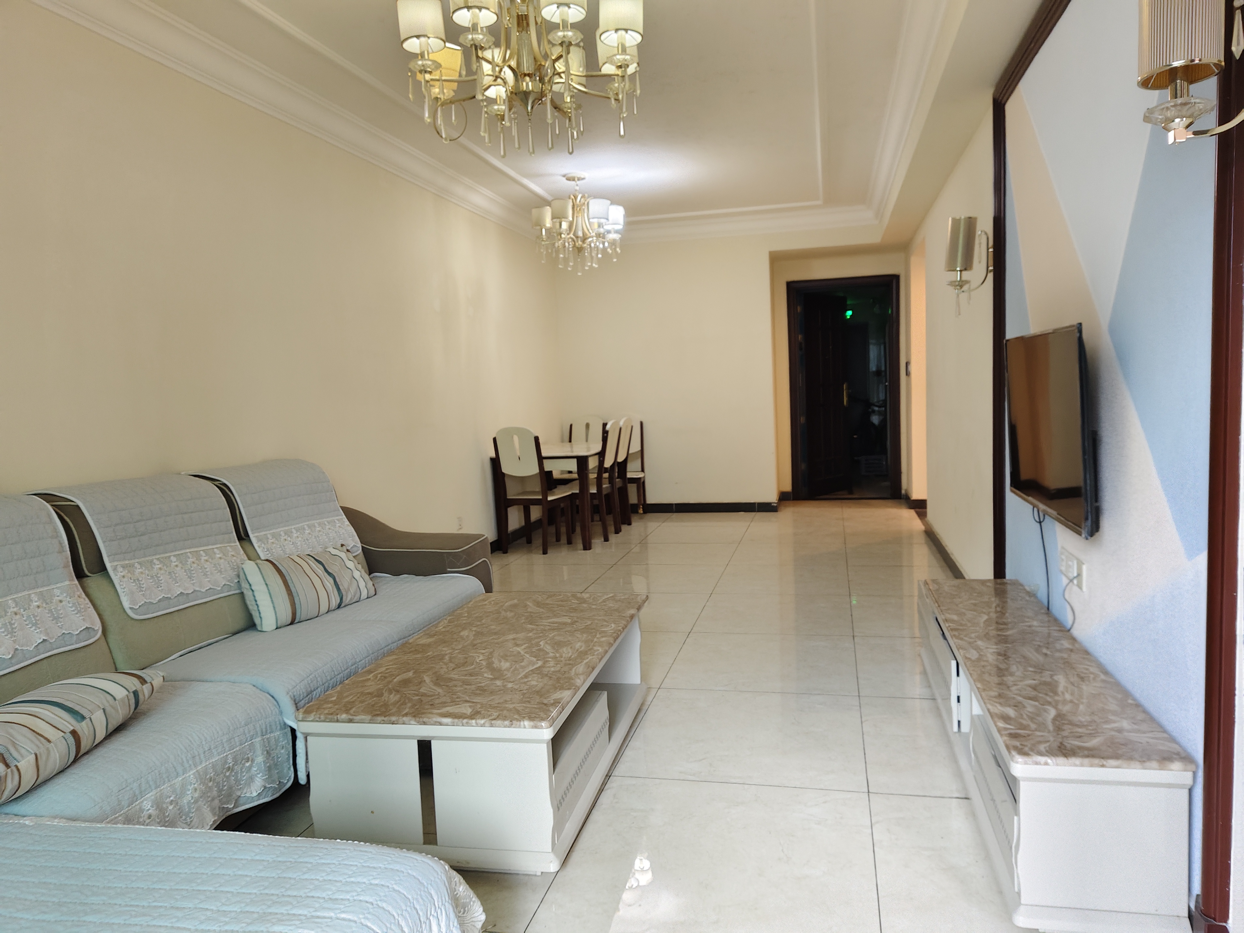 恒大绿洲 2室2厅1卫 1500.0元/月 恒大绿洲 2室2厅1卫 1500.0元/月室内图