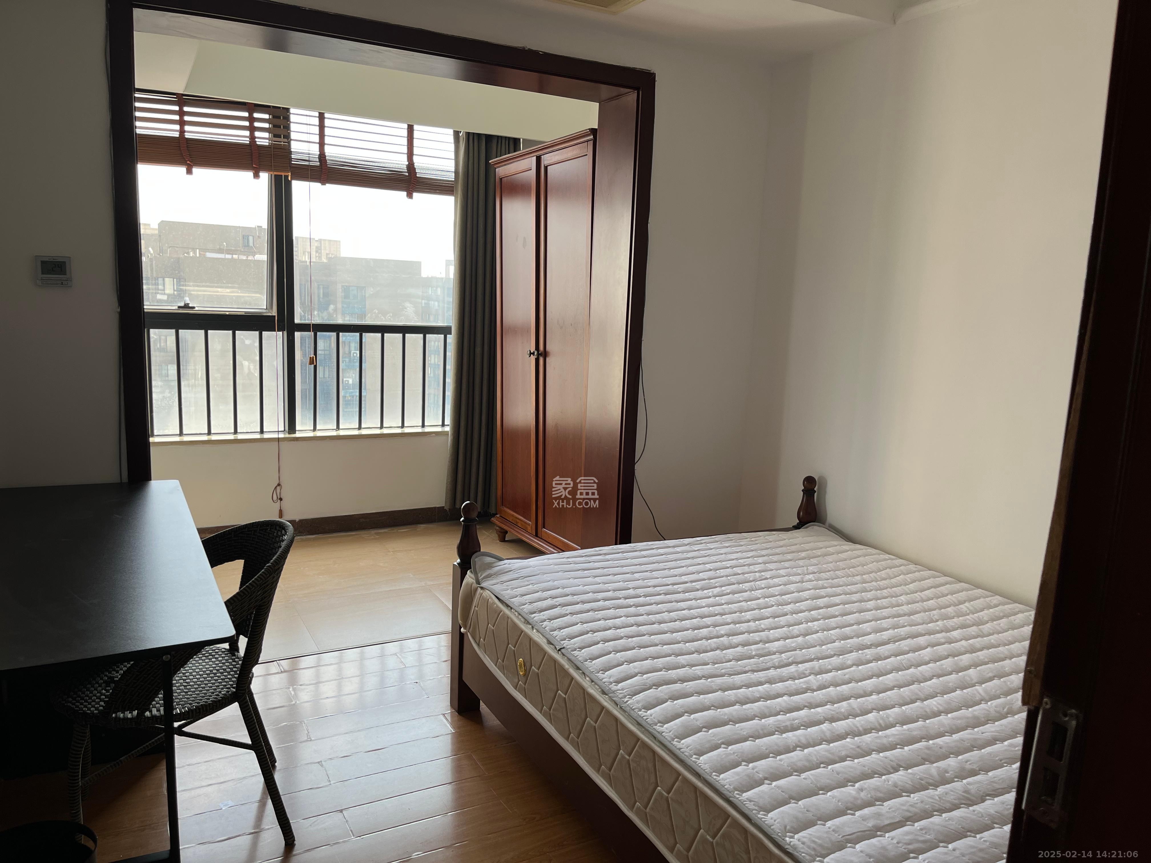 東塘瑞府  2室1廳1衛(wèi)   2680.00元/月室內(nèi)圖