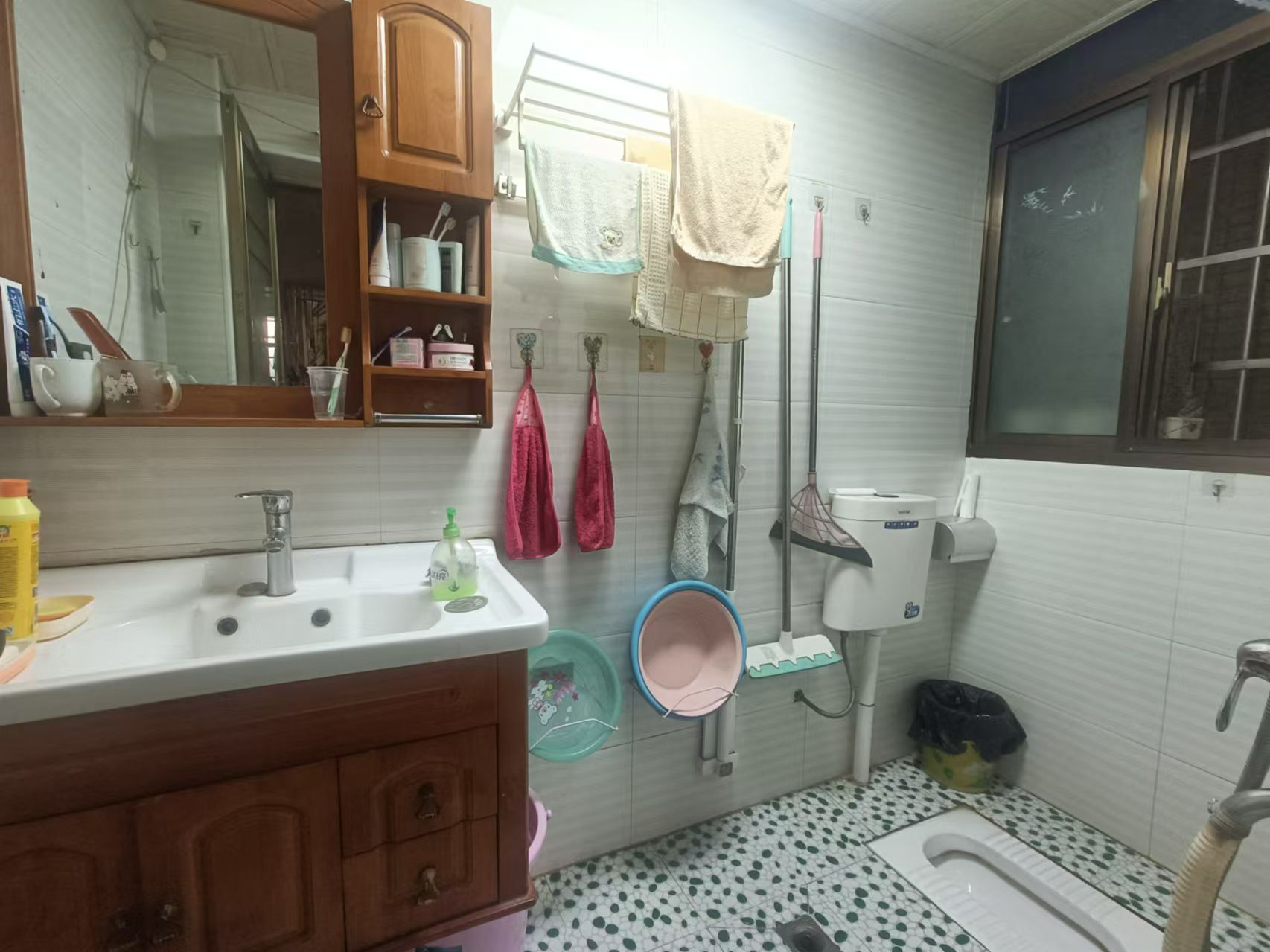 天地人和  2室2厅1卫    1200.0元/月