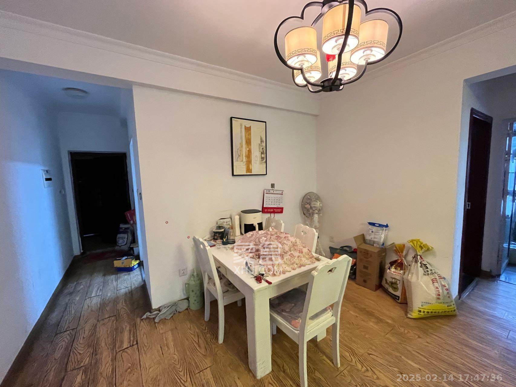 五矿紫湖香醍 2室2厅1卫 1700.0元/月 五矿紫湖香醍 2室2厅1卫 1700.0元/月室内图