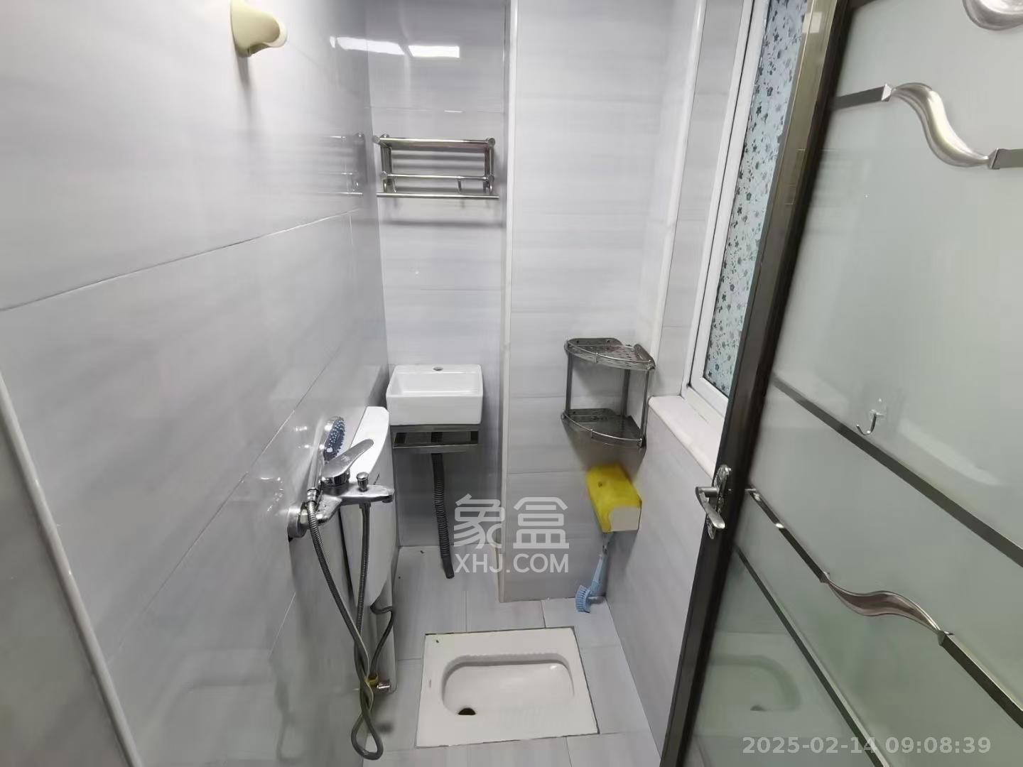 嘉顺苑  1室1厅1卫   1500.00元/月室内图