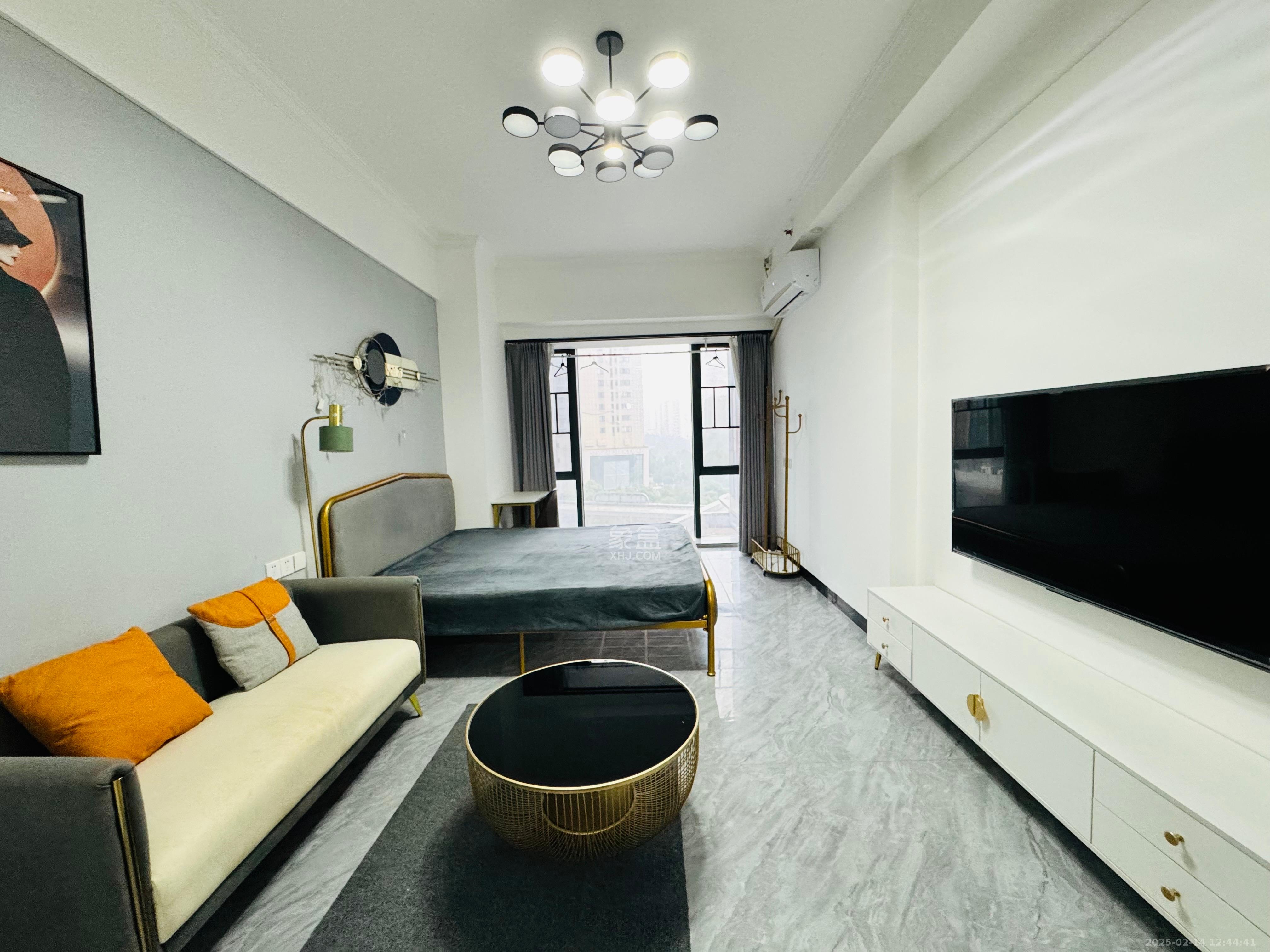 万润时光里 1室0厅0卫 2000.0元/月 万润时光里 1室0厅0卫 2000.0元/月室内图