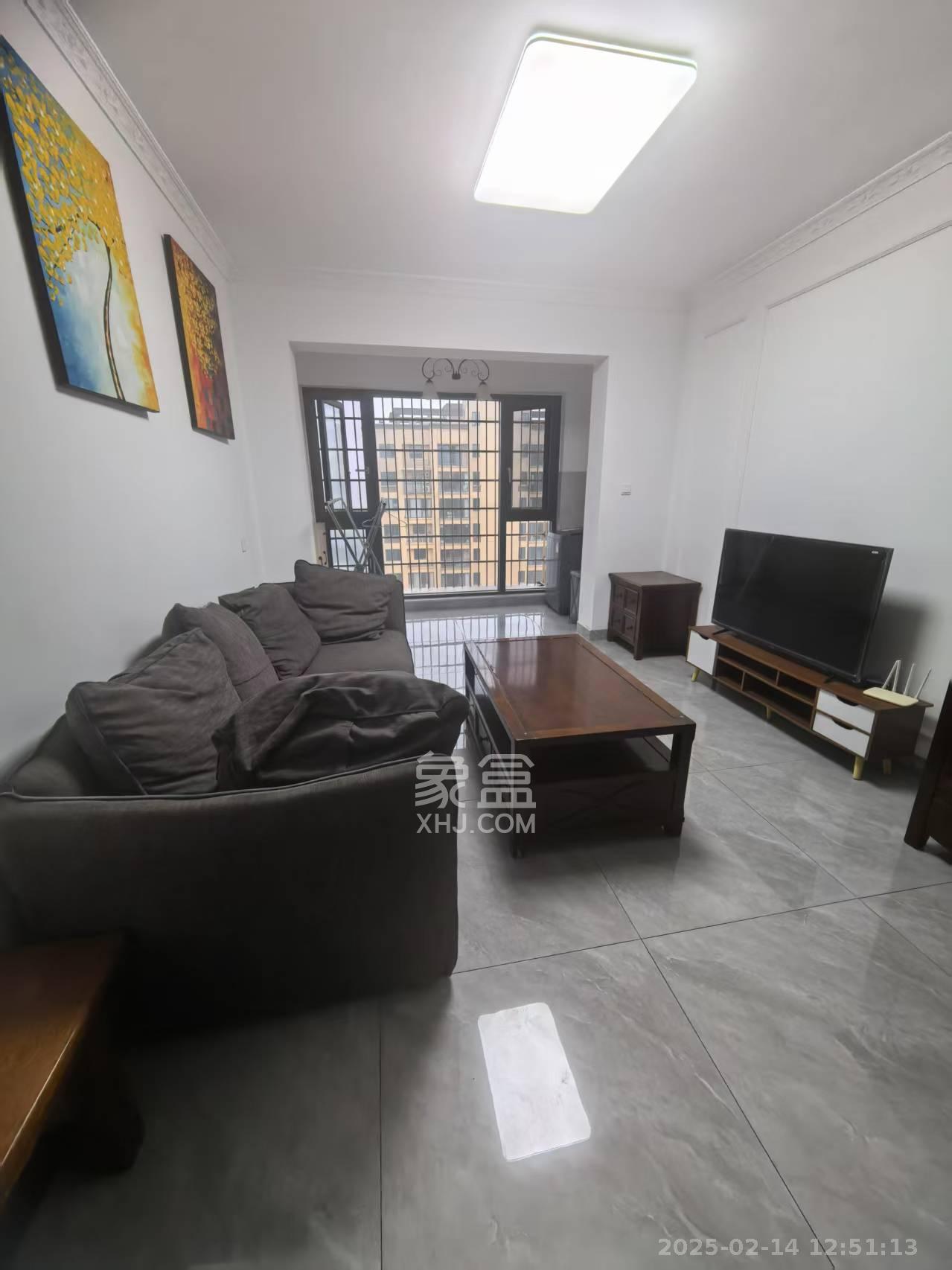 金南家园三期 2室1厅1卫 2100.0元/月 金南家园三期 2室1厅1卫 2100.0元/月室内图