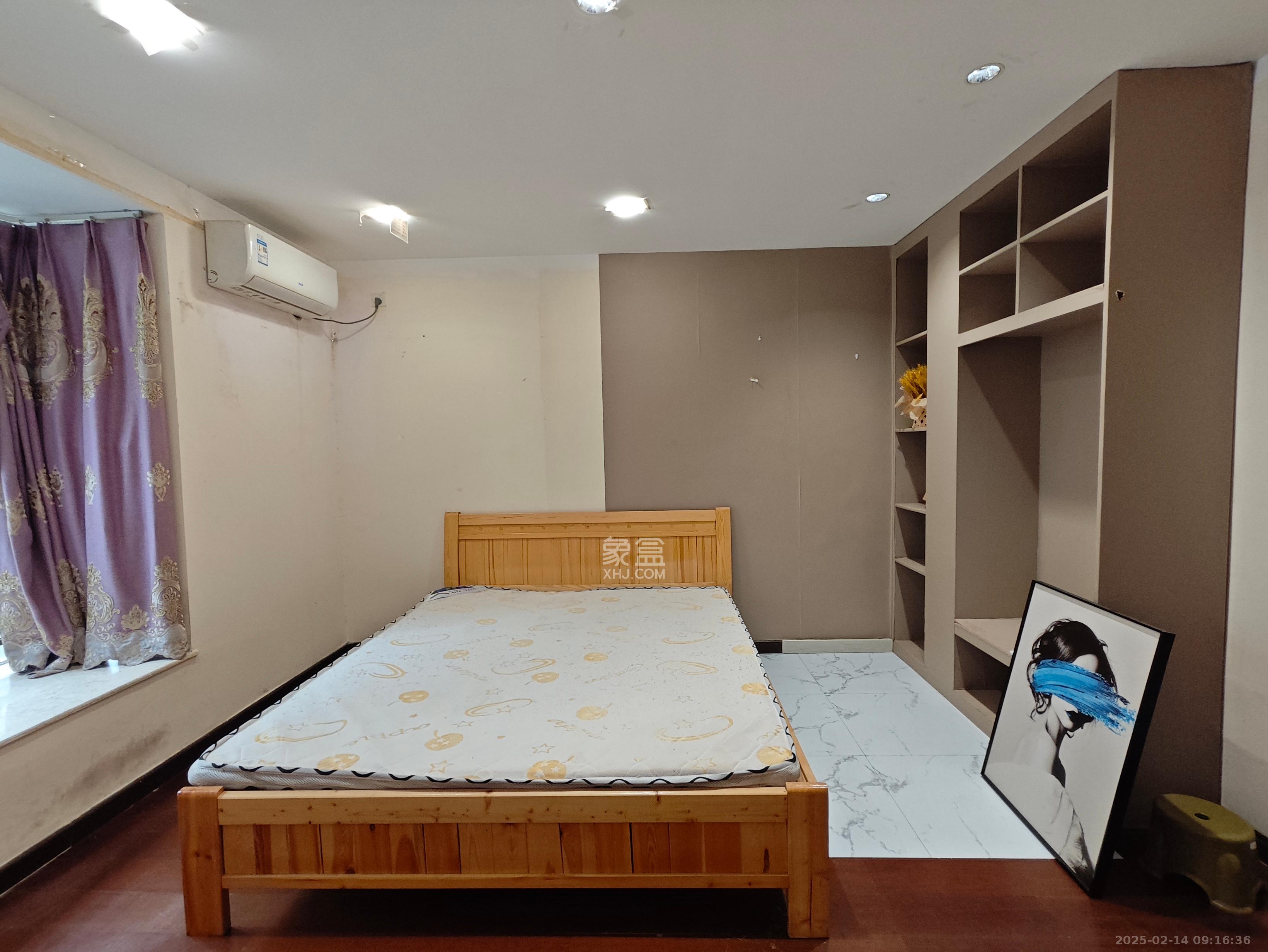 江山帝景雅典  3室2厅2卫   2500.00元/月室内图