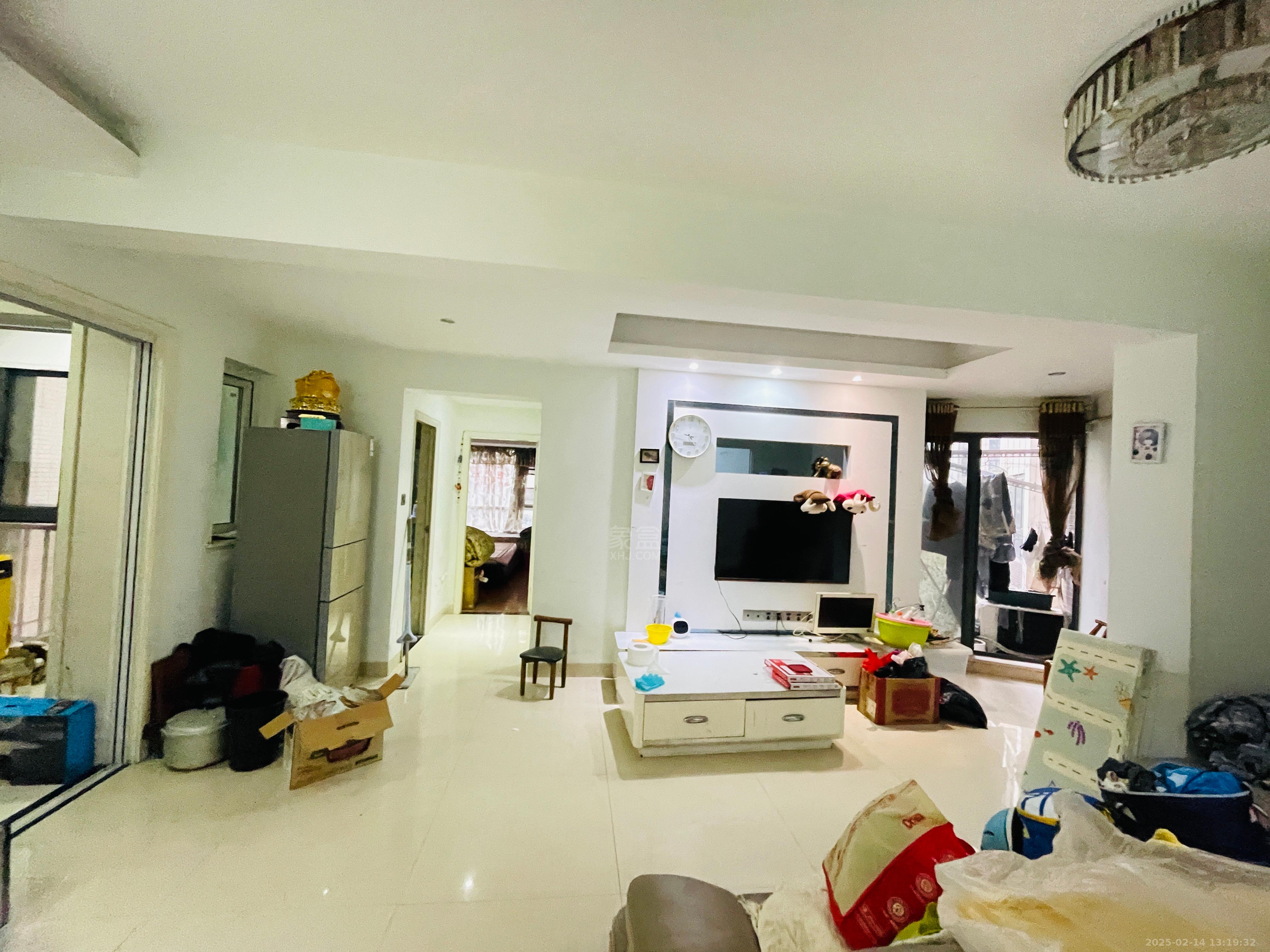 美的城二期 2室2厅1卫 1600.0元/月 美的城二期 2室2厅1卫 1600.0元/月室内图