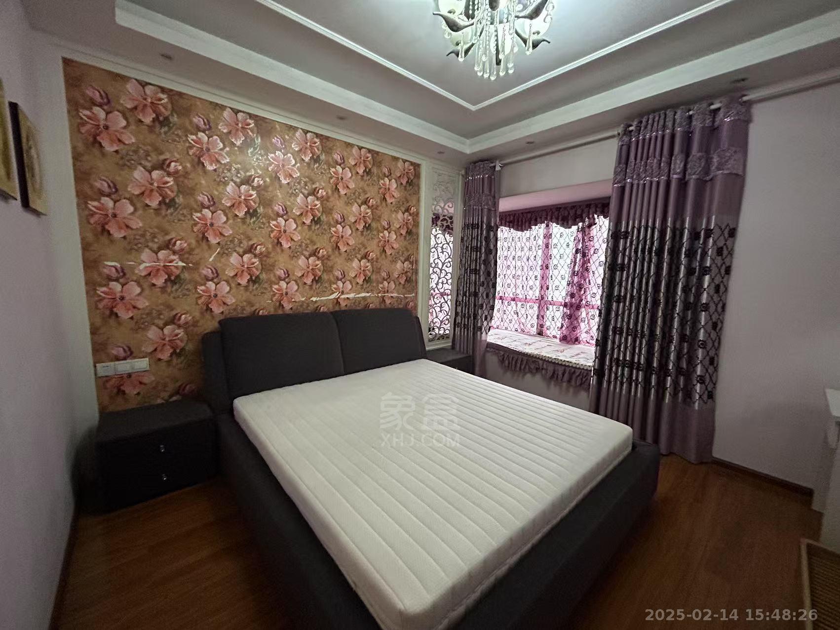 美的城二期  3室2厅2卫    2700.0元/月 美的城二期  3室2厅2卫    2700.0元/月室内图