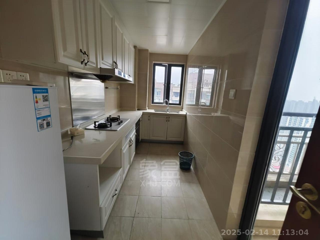 恒大华府 3室2厅2卫 2500.0元/月 恒大华府 3室2厅2卫 2500.0元/月室内图